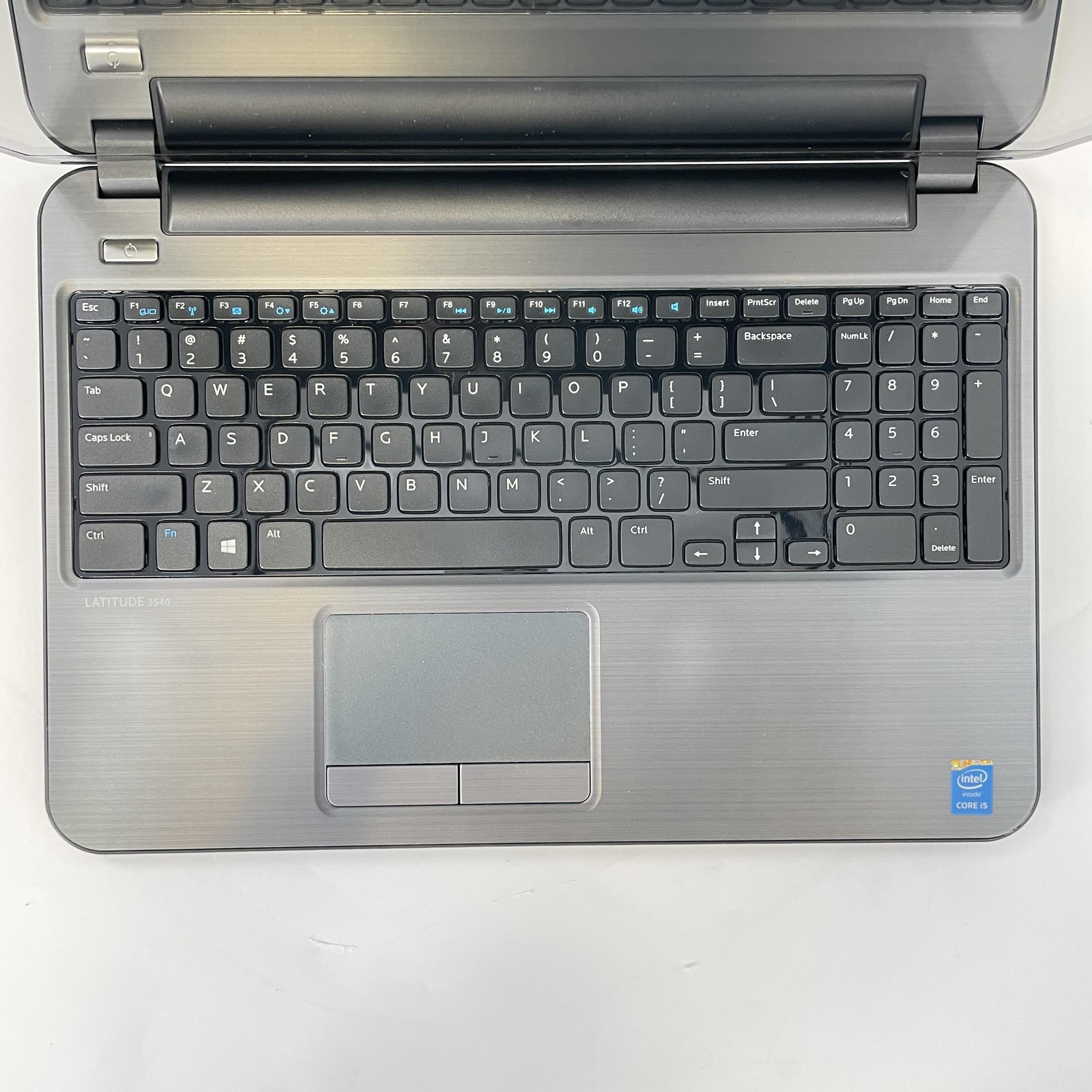 Dell Latitude 3540 15.6 2014 Gray HD TOUCH i5-4210U 1.70GHz 4GB 500GB HDD Fair