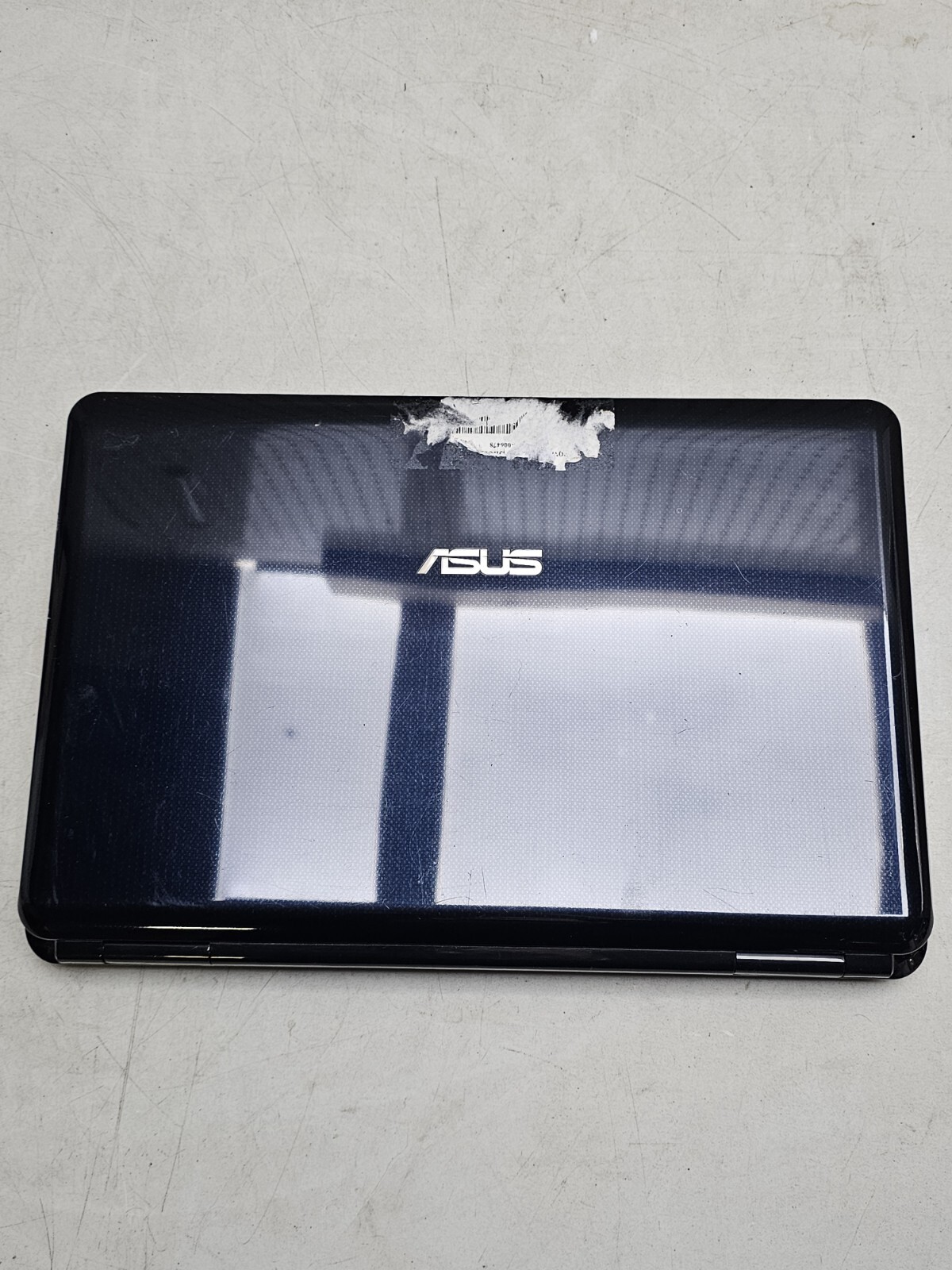 ASUS K60IJ Laptop – Pentium T4300 – 4GB RAM – 300GB HDD – BAD TRACKPAD – READ
