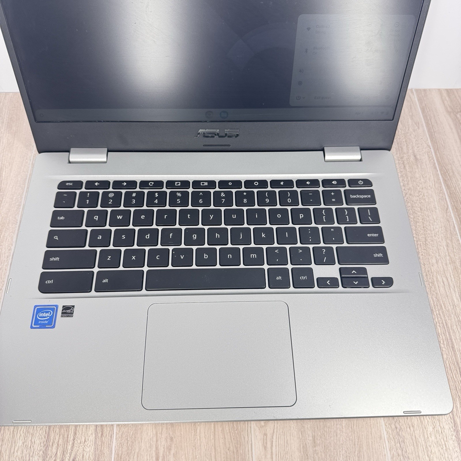 ASUS Chromebook C423NA 14 Laptop Silver 4GB RAM 32GB SSD WiFi Ready