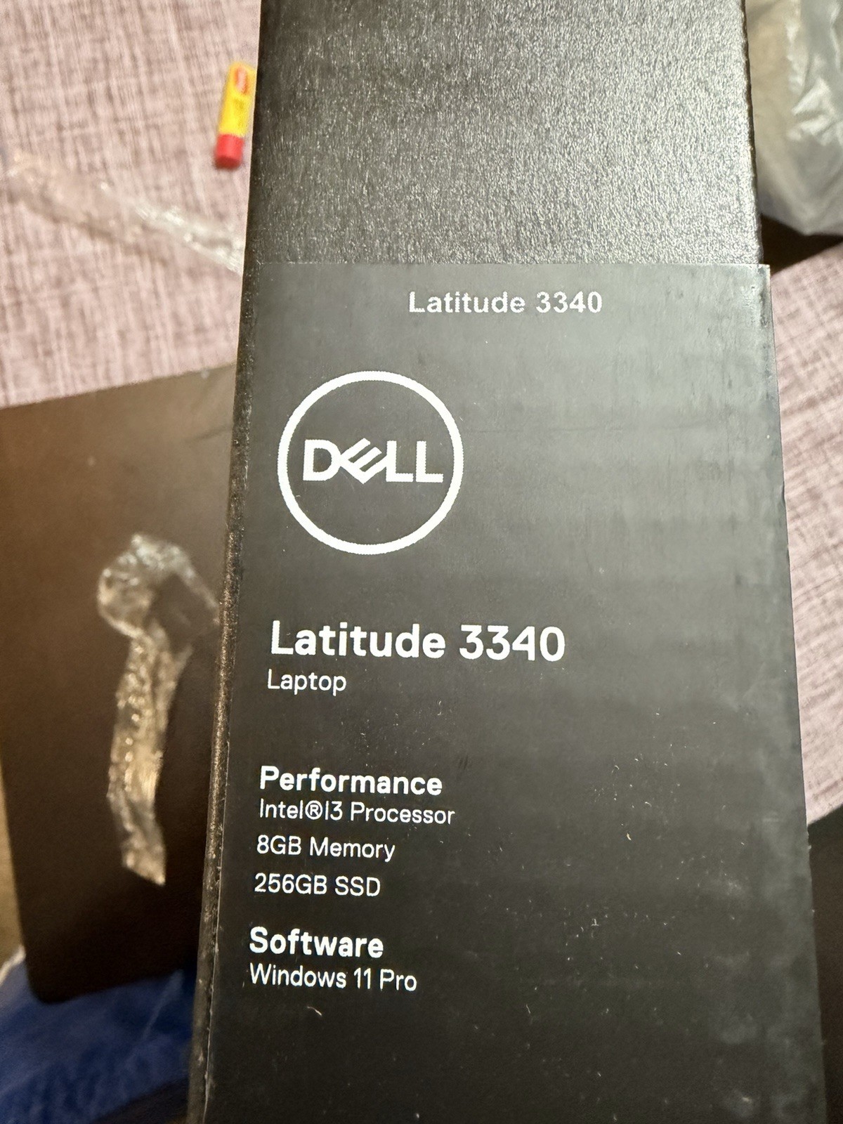 Dell Latitude 3340 13″ FHD i3 8GB RAM 256GB SSD Win 11 Pro Silver