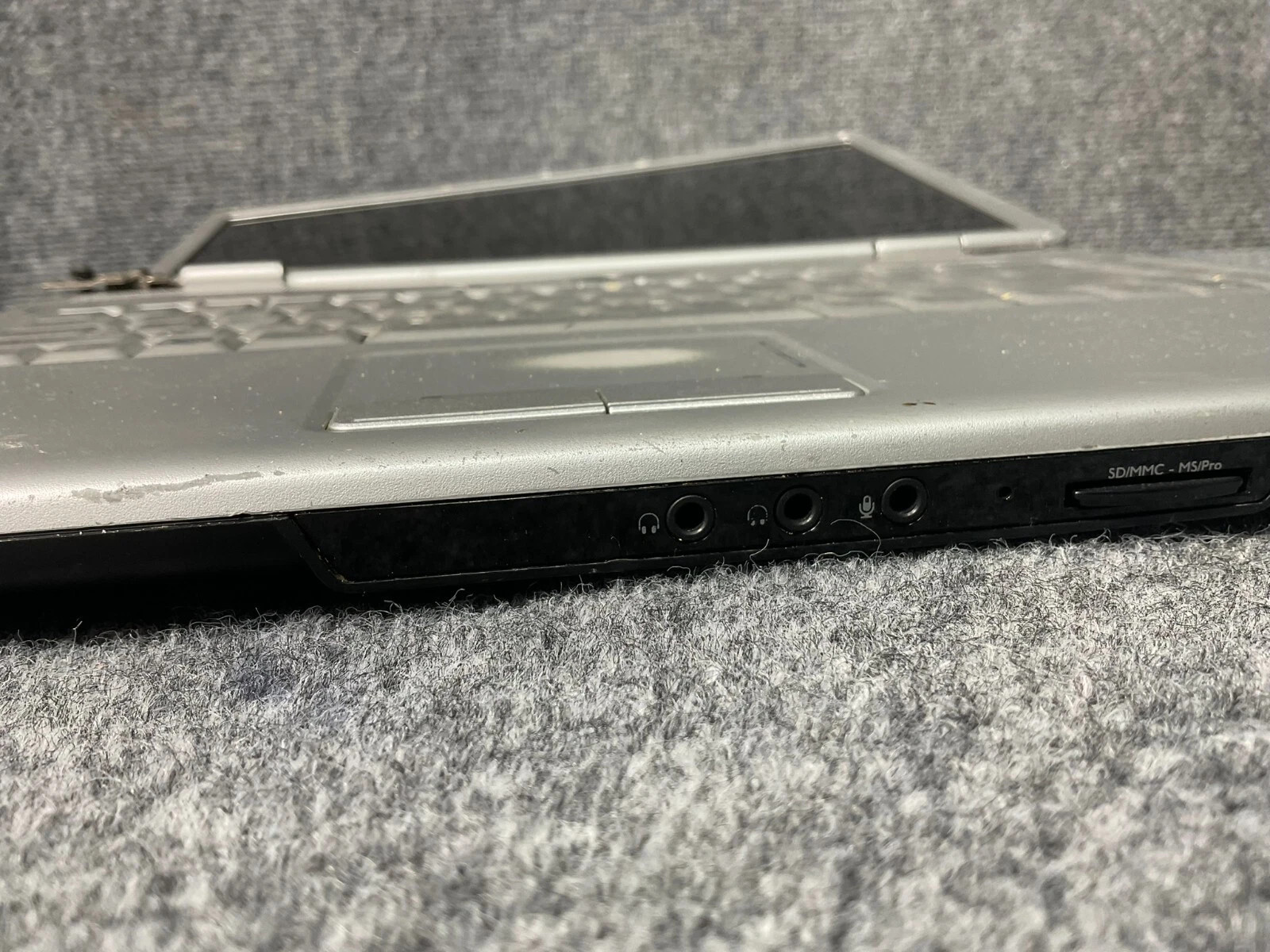 Dell Inspiron 1525 Laptop 15.4 Intel GM965 1280×800 For Parts