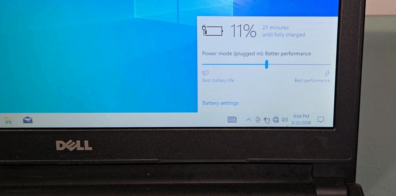 Dell Inspiron 15 3567 Laptop i5-7200U 2.5GHz 8GB 1TB HDD Win 10 Home 15.6″ READ!