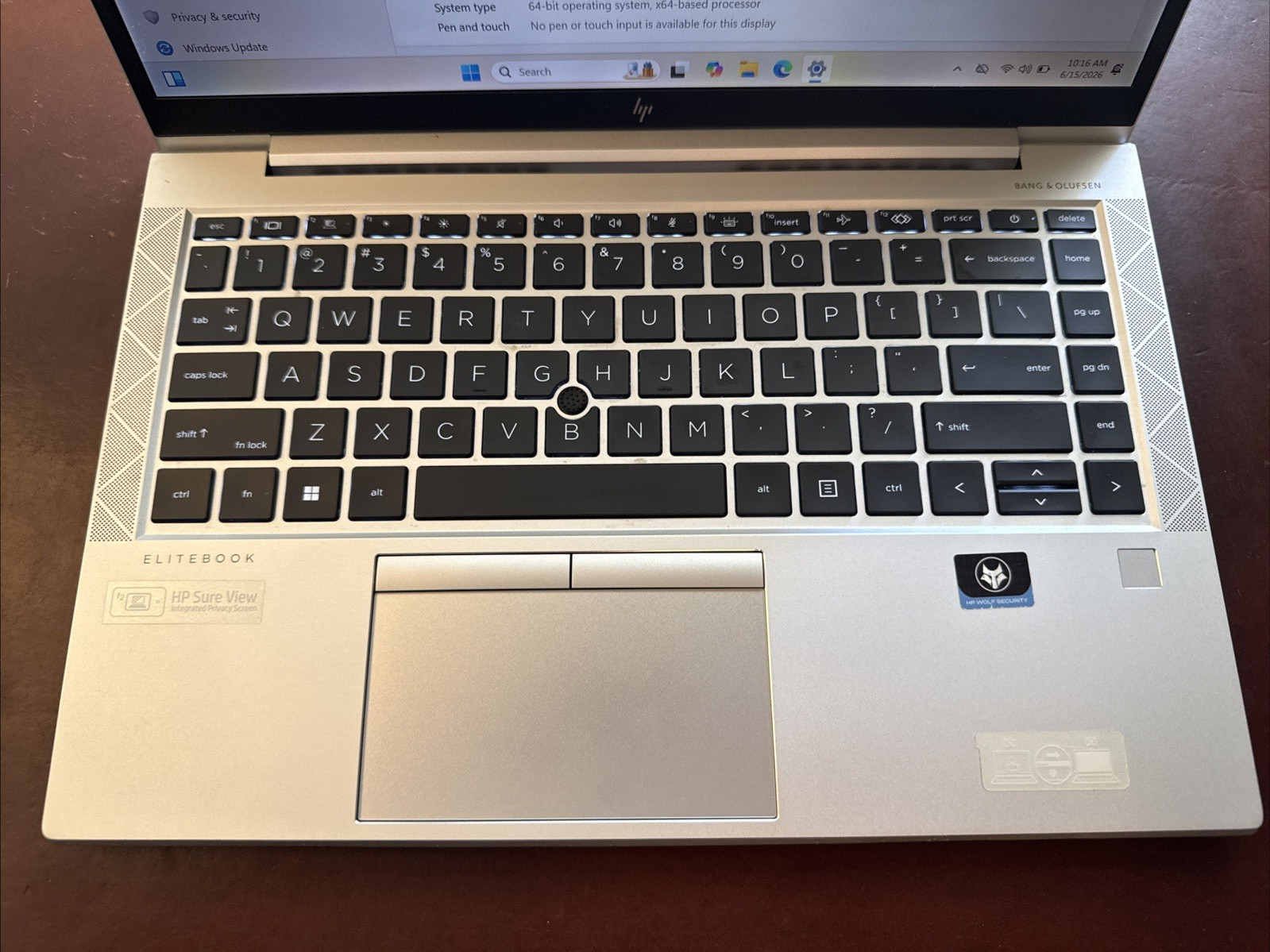 HP EliteBook 845 G8 14in – AMD Ryzen 7 PRO 5850U – 16GB RAM 256GB SSD – SureView