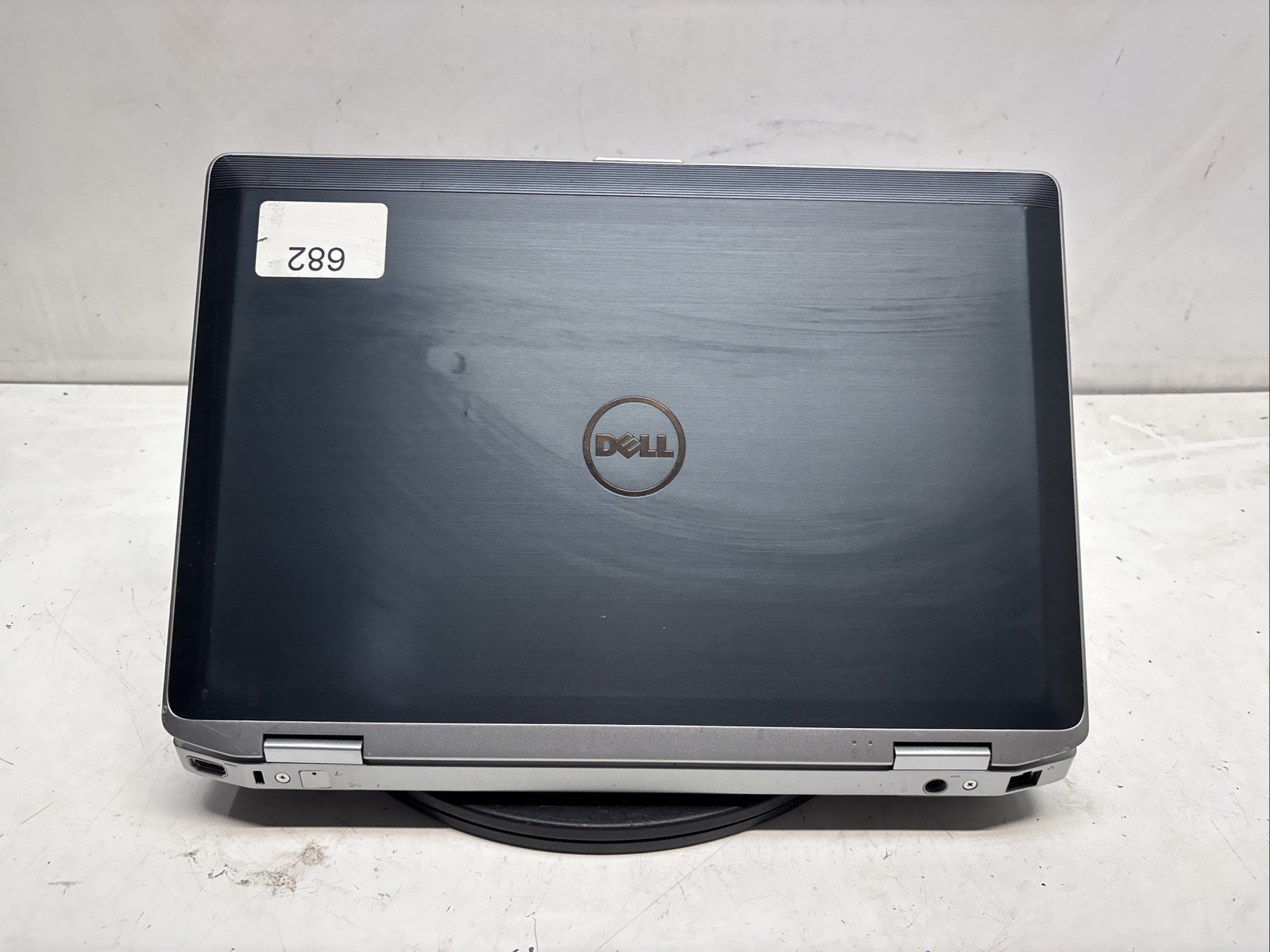 Dell Latitude E6420 Intel i5-2520M 2.5GHz 4 GB NO HDD No Batt