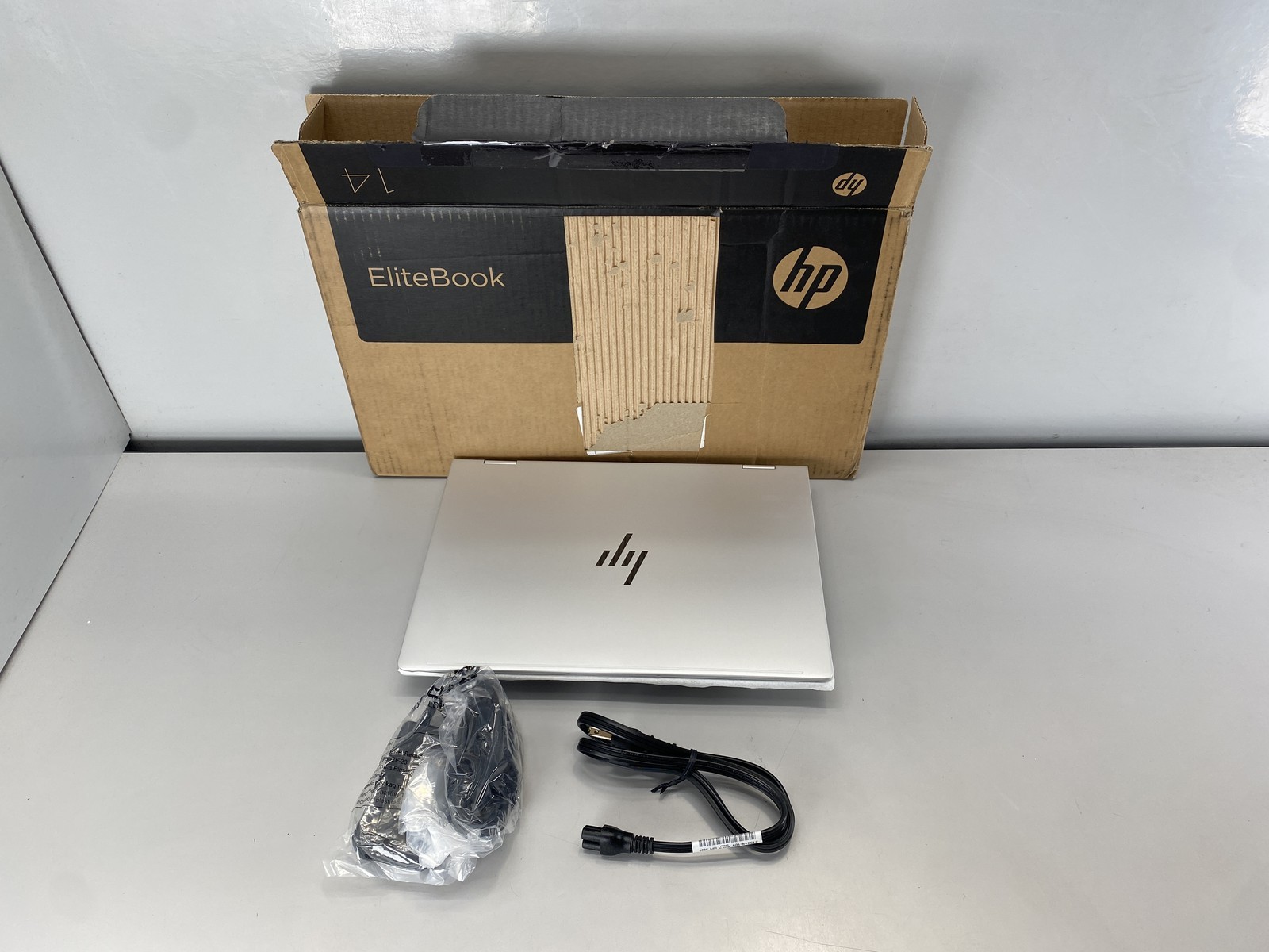 HP Laptop Elitebook X Flip G1I 14 14″ Intel Core Ultra 7 268V 1TB- Silver