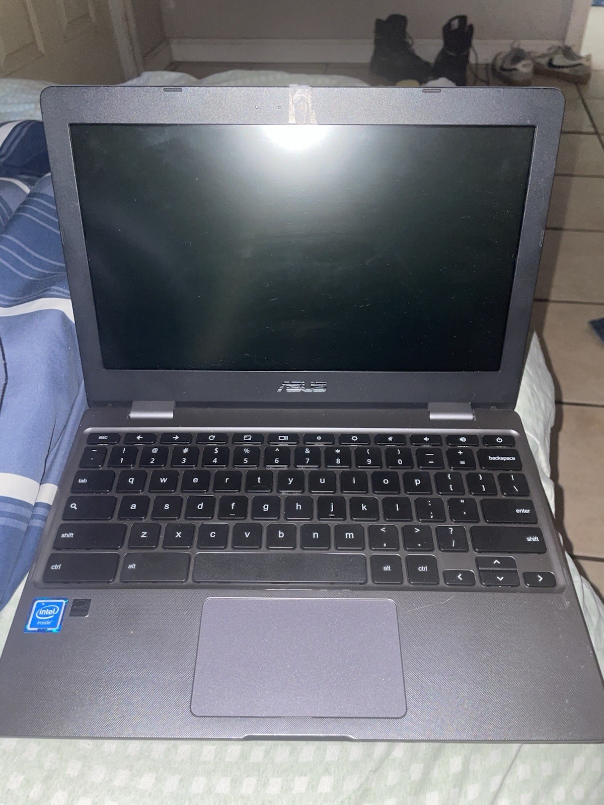 ASUS Chromebook 11.6″ Intel Celeron 4GB 16GB eMMC Chrome OS 2016 Gray