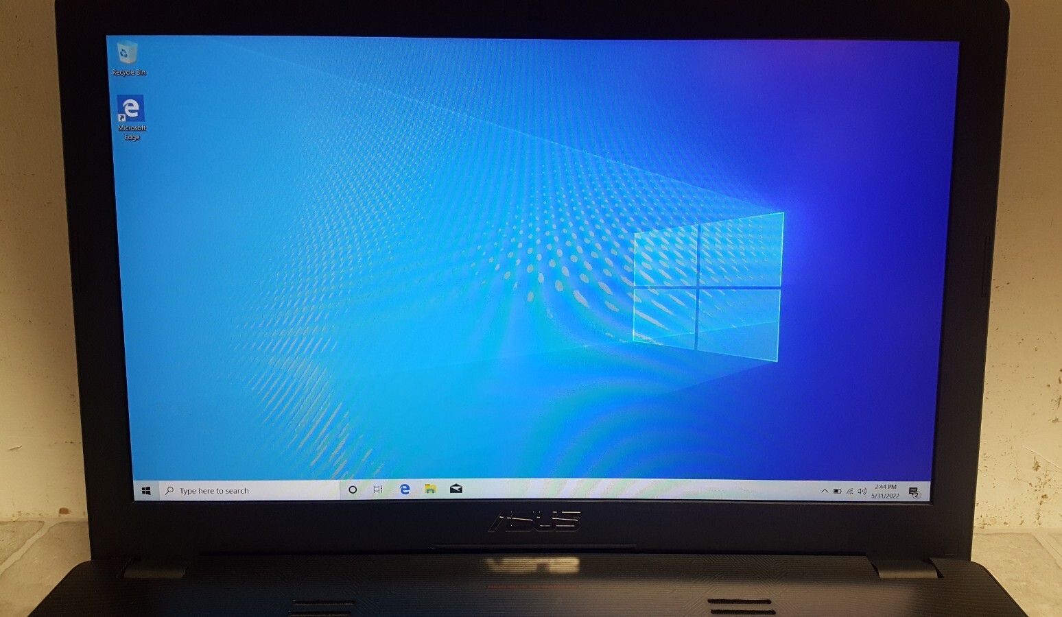 Asus GL552VW Gaming Laptop, Intel core I7-6700HQ CPU @2.6Hz 8GB RAM