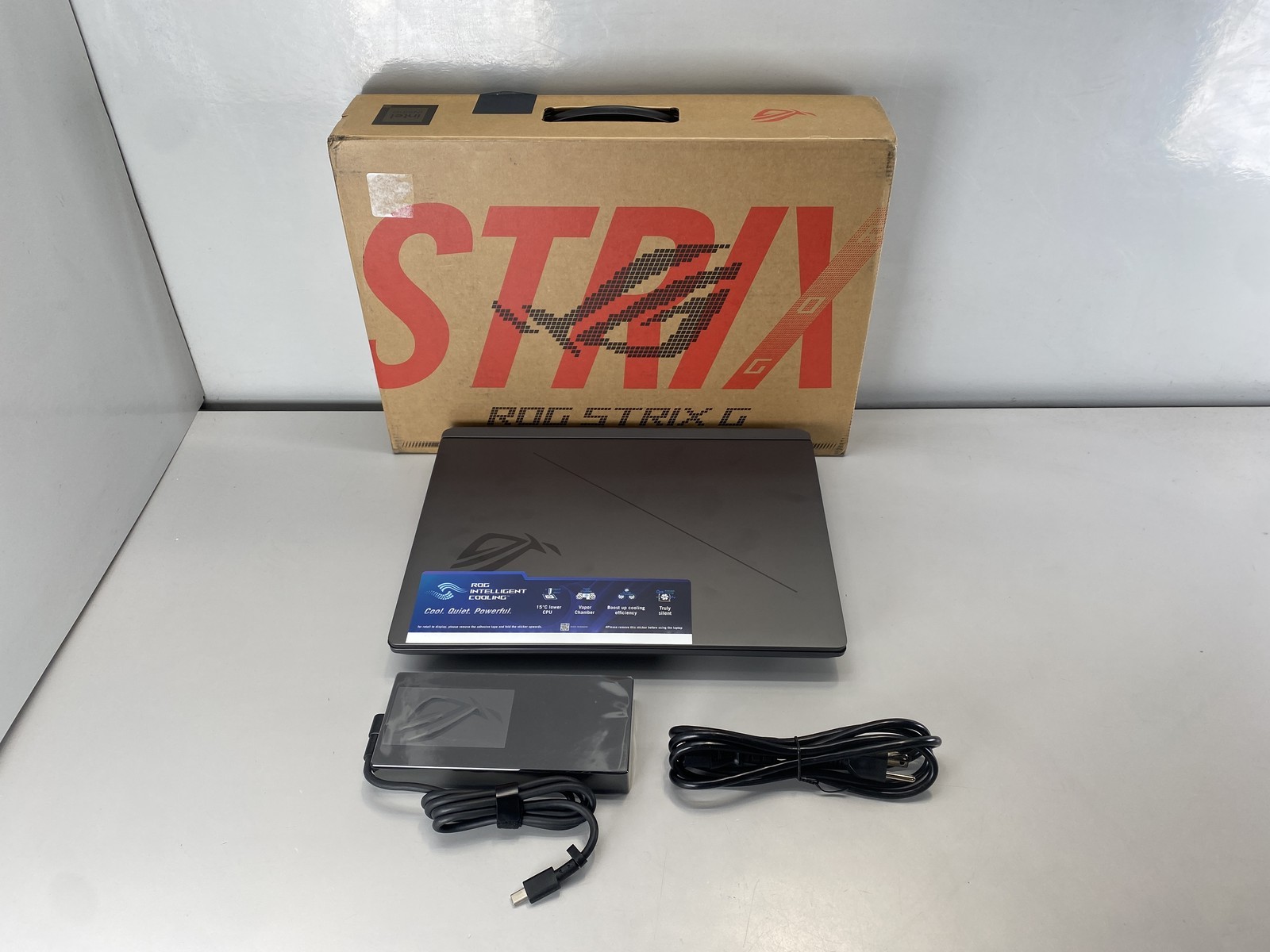 Asus Laptop ROG Strix G16 G615JMR 16″ Intel Core i7-14650HX 1TB RTX 5060