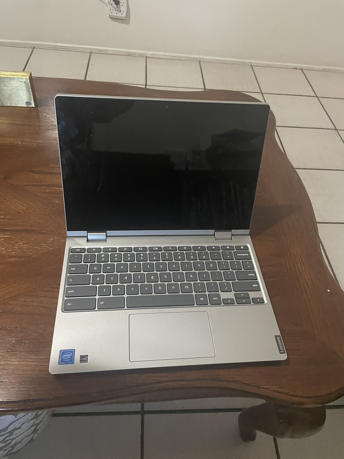 HP Chromebook 13 G1 13.3in. (32GB, Intel Core M, 2.8GHz, 8GB) Ultrabook – Gray –