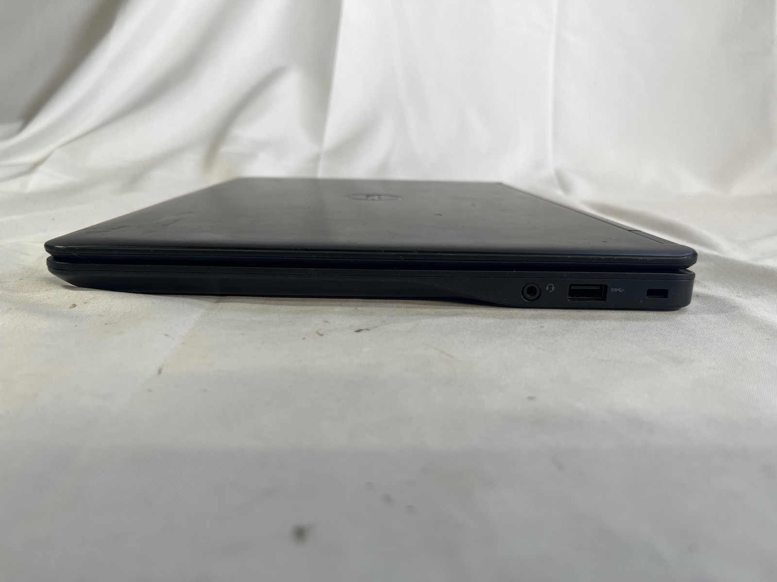 Dell Latitude E7450 Intel Core i5-5300U 8 GB No Drive 14″ FOR PARTS/REPAIR
