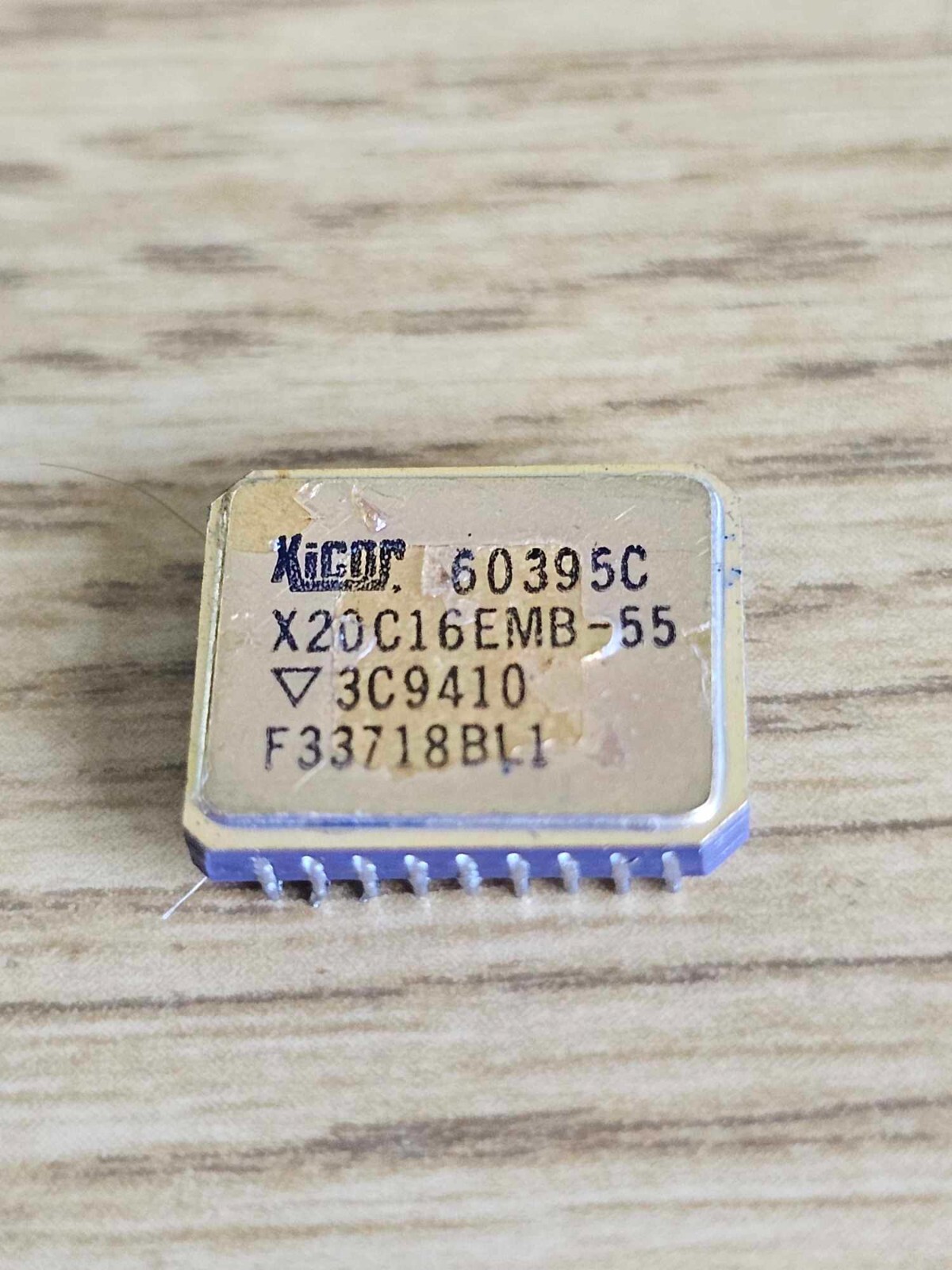 Mil Spec Gold Ceramic X20C16EMB -55 Xicor High Speed 2K x 8 NOVRAM SRAM CQCC32