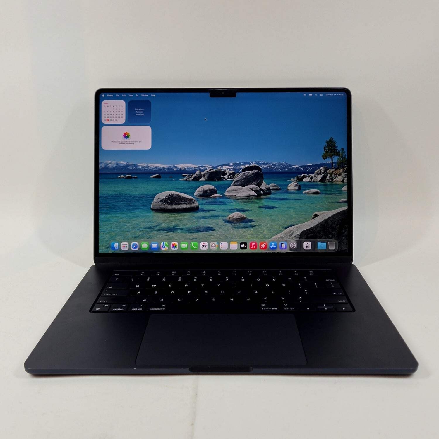 2024 Apple MacBook Air 15″ M3 10C GPU 4.0GHz 16GB RAM 512GB SSD A3114
