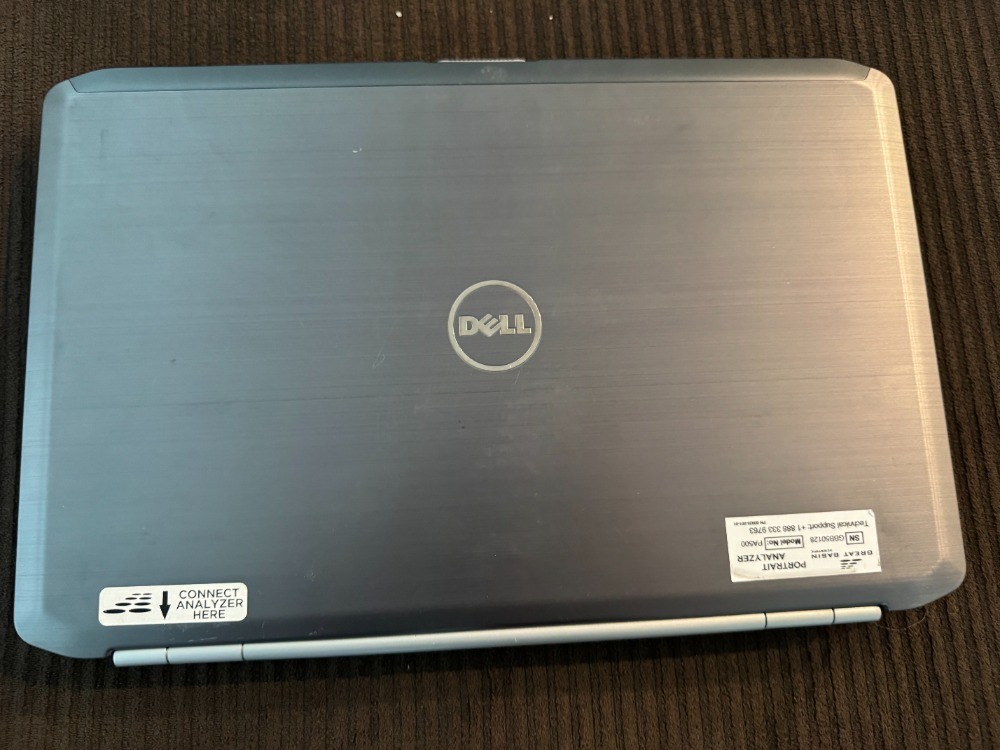 Dell Latitude E5520 Laptop • No RAM • 300GB HDD • Untested • AS‑IS / For Parts o