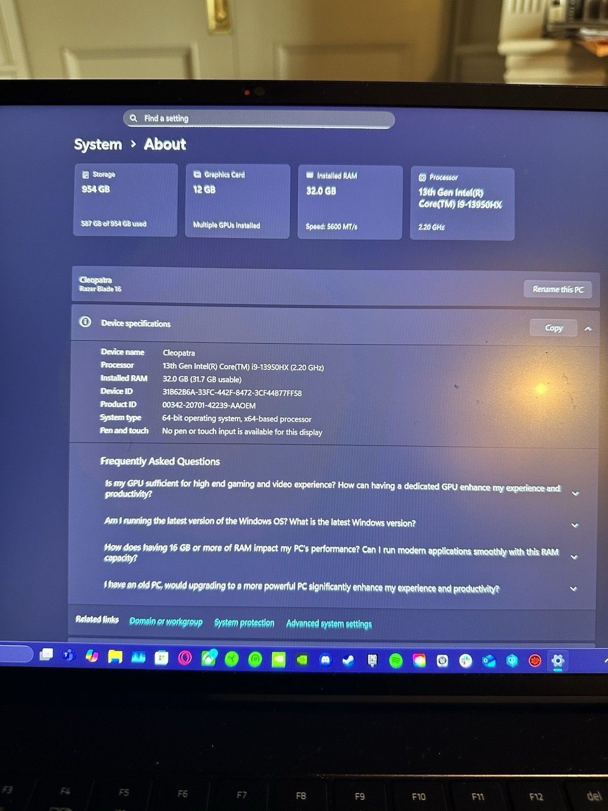 Razer Blade 16″ 2023 Intel Core i9-13950HX 32GB RAM 1TB SSD NVIDIA RTX 4080