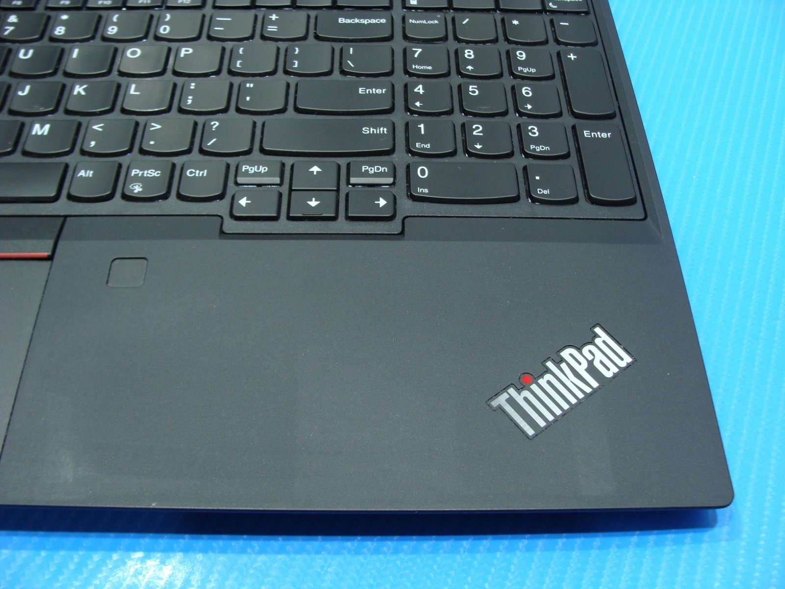 Lenovo ThinkPad P15s Gen 1 15.6″ FHD TOUCH i7-10510U 1.8GHz 16GB 512GB W11P P520