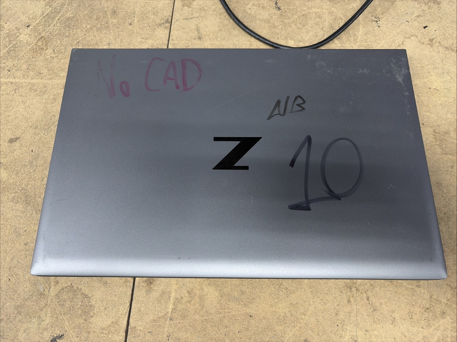 HP ZBook Firefly 14 G7 14″ FHD i5-10210u 8GB RAM 256GB SSD No OS