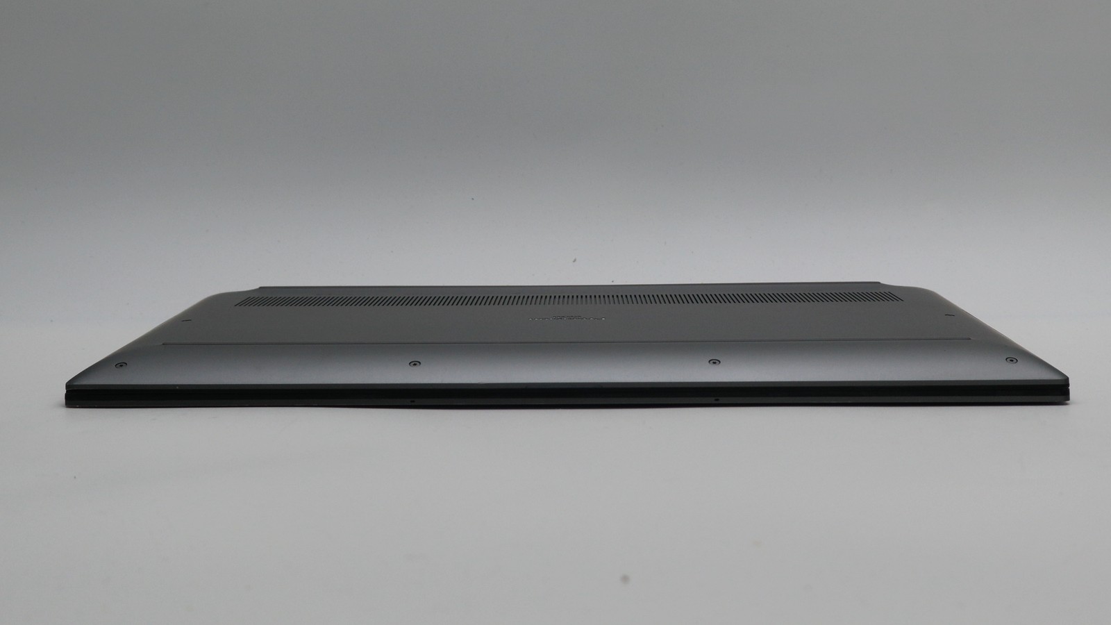 Dell Precision 5570 15″ i7-12800h 32GB 1TB – Very Good