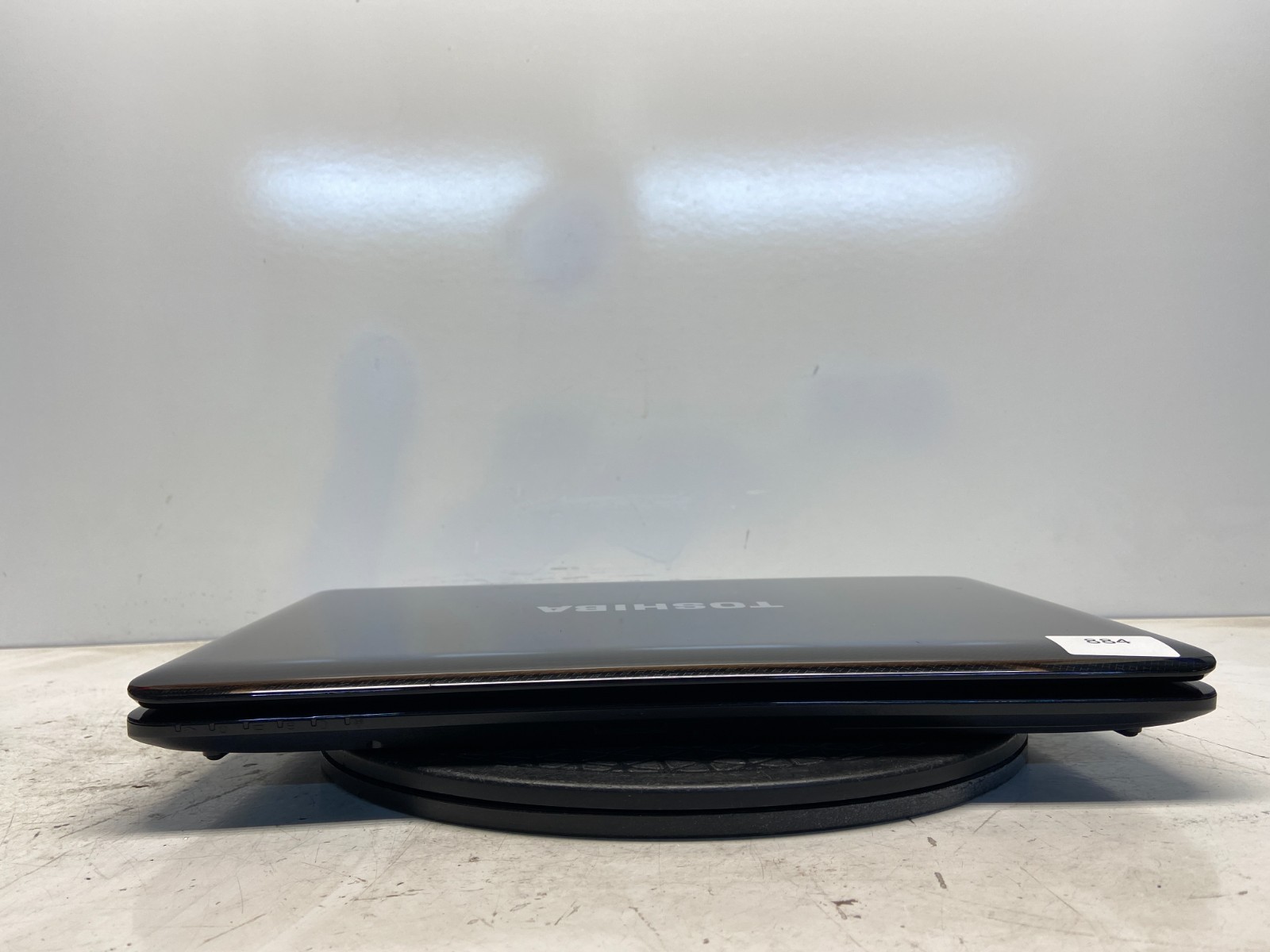 Toshiba Satellite L655-S105 Intel i3-M370 2.4GHz 4 GB NO HDD