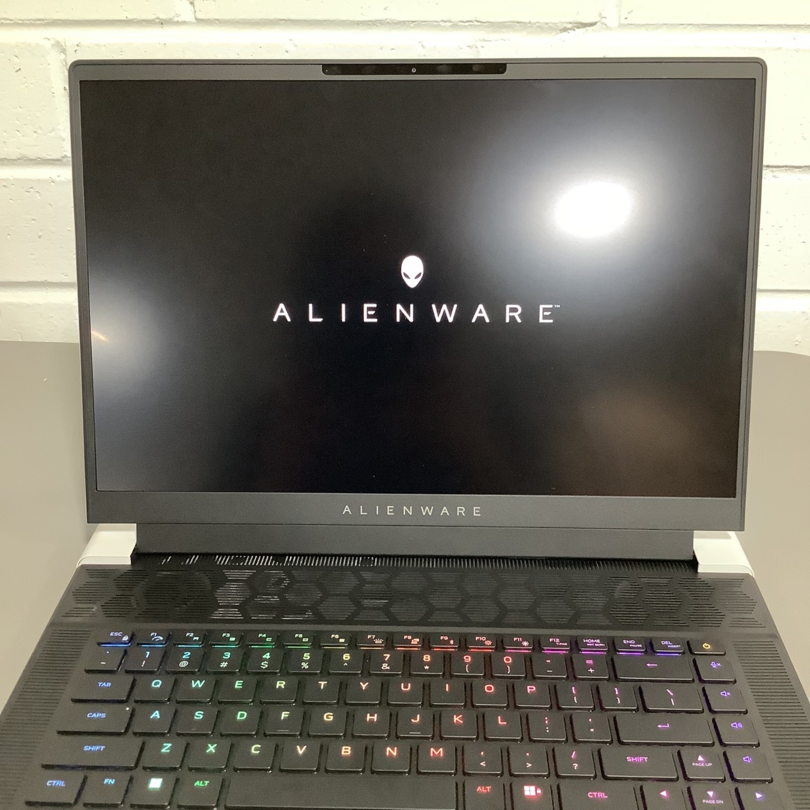 Alienware X16 R2- (32GB 1TB SSD), Intel core Ultra 9 185H