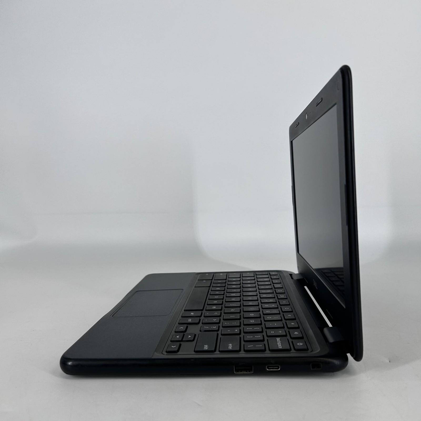 Dell Chromebook 5190 11.6 Black HD 1.1 GHz Celeron 4GB 32GB eMMC Good