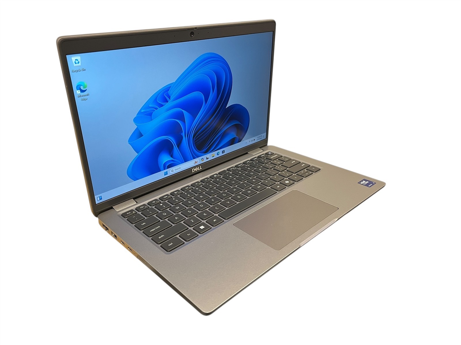 Dell Latitude 5450 Ultra 5 135U 2.69GHz 16GB DDR5 512GB SSD WIN11PRO 14″ Laptop