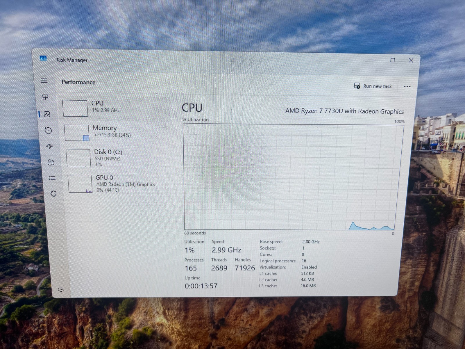 HP 27″ Touchscreen All-in-One PC Ryzen 7 7730U 16GB RAM 1TB NVMe SSD Win 11 WiFI