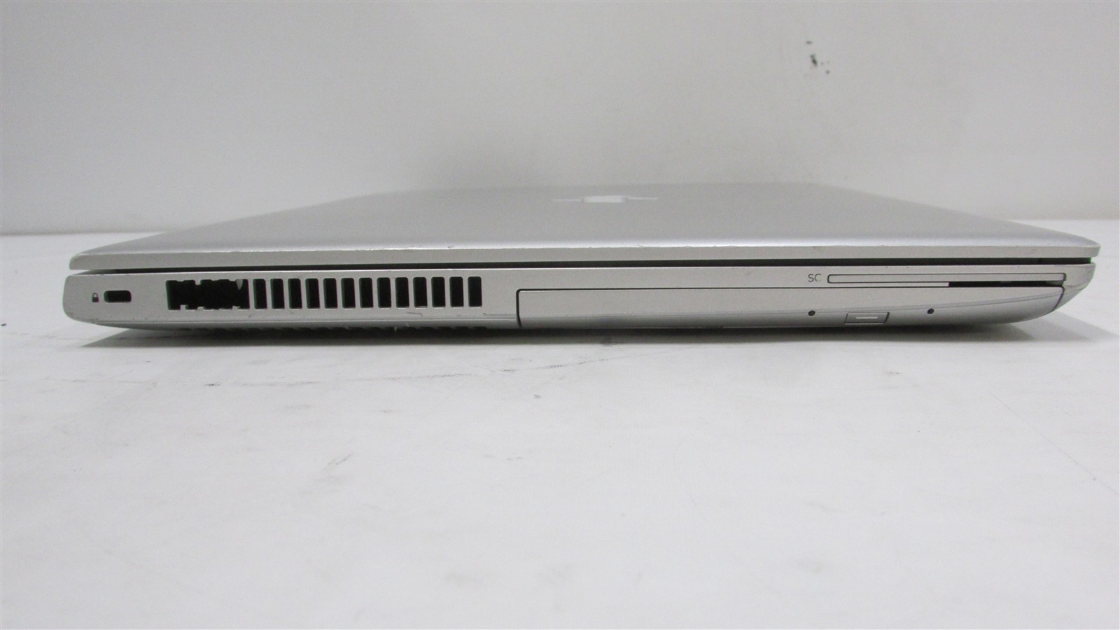 HP Probook 650 G4 i5-7200U 2.5GHz 8GB RAM 128GB m.2 15.6″ W10P BAD KEY/COSM DMG