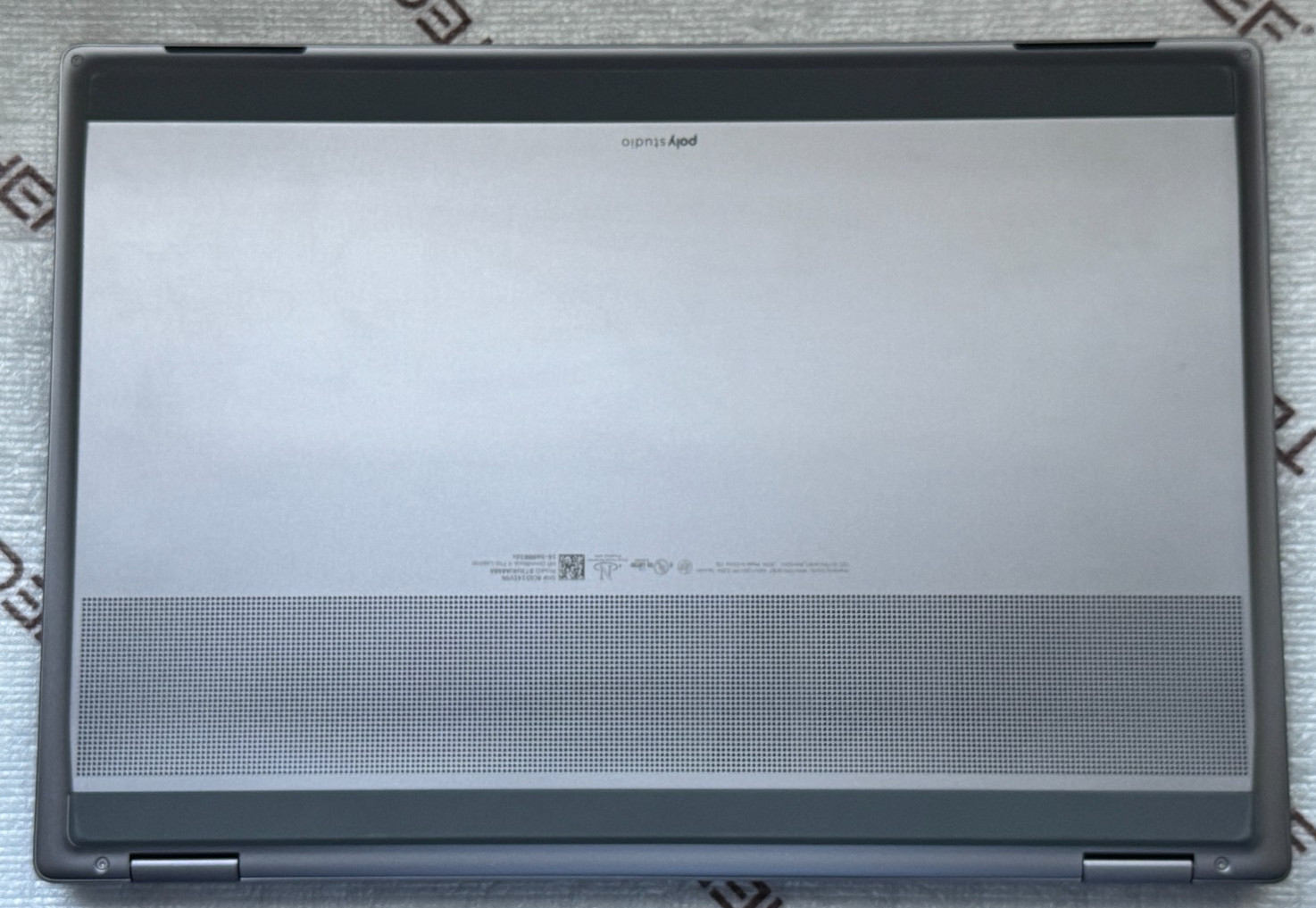 HP OmniBook X Flip 2-in-1 16″ 2K Touch Laptop Ryzen 5 220 8GB 512GB 16-be0003dx
