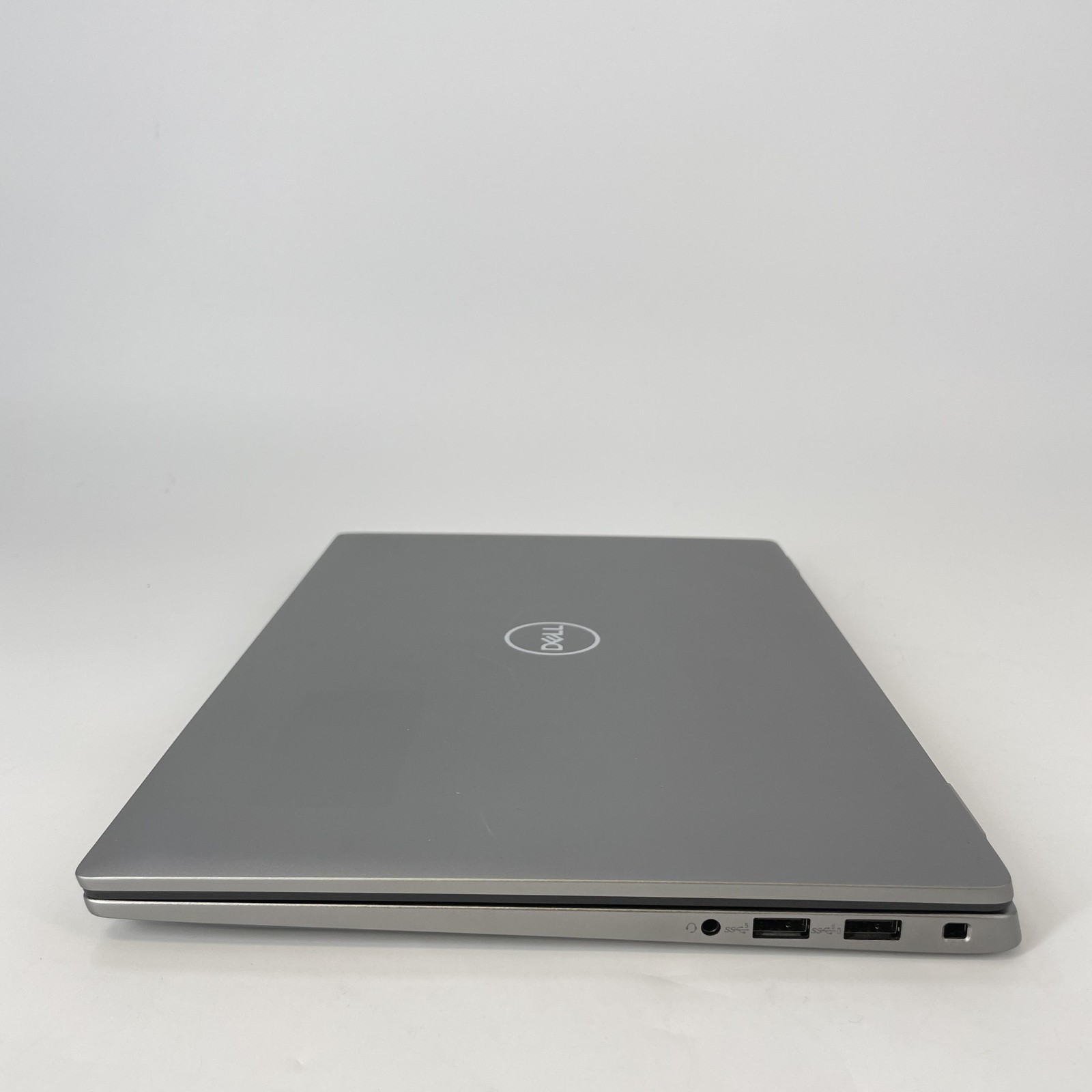 Dell Latitude 7450 14 Gray FHD+ 2.1 GHz Ultra 5 135U 16GB 256GB SSD Very Good