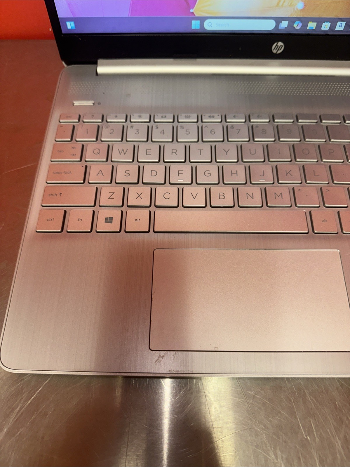 HP 15-ef1001ds 15.6″ Laptop AMD Athlon Gold 3150U (2.40 GHz) 8 GB Memory!