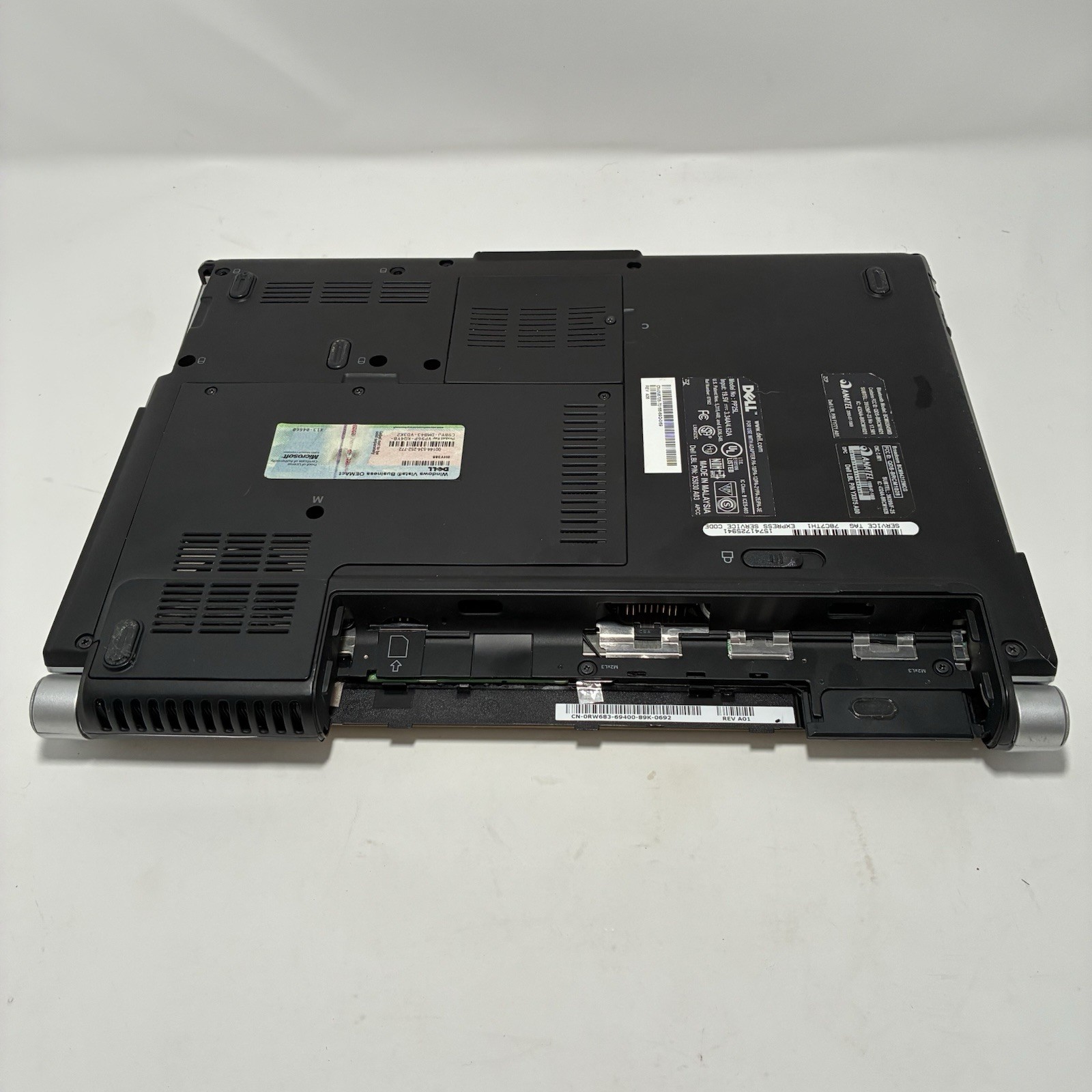 Dell XPS M1330 Core 2 Duo 2GHz No HD 1GB RAM Boots To BIOS Good Screen For Parts