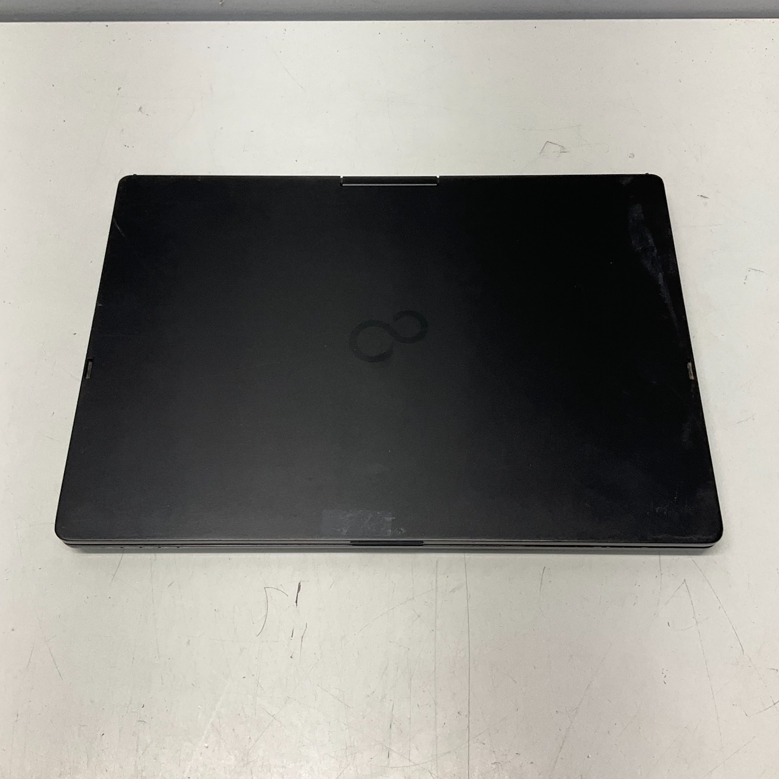 Fujitsu Lifebook T938 Laptop Intel Core i5-8250U @ 1.60 GHz 8GB 128GB SSD Win 11