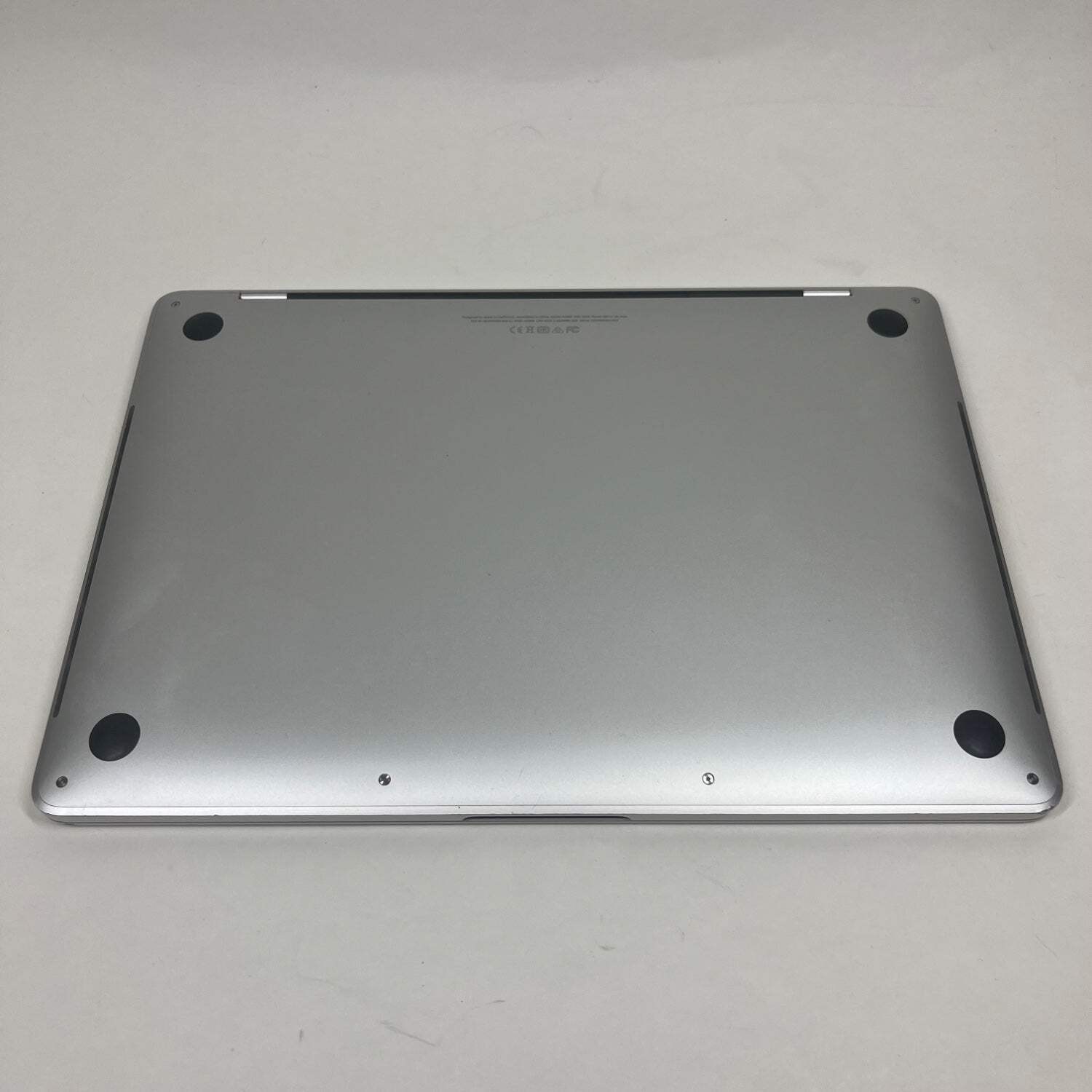 Broken 2018 Apple MacBook Pro 13.3″ i5 2.3GHz 8GB RAM 512GB SSD A1989 Bad Batt