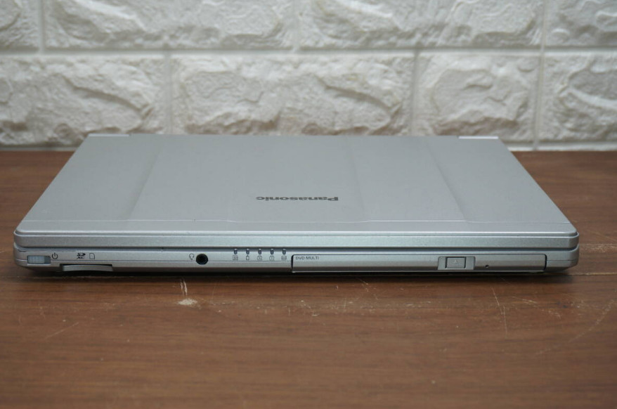 Panasonic Let’s Note SV9 i5-10310U 8GB 256GB SSD Win11 Tested Working