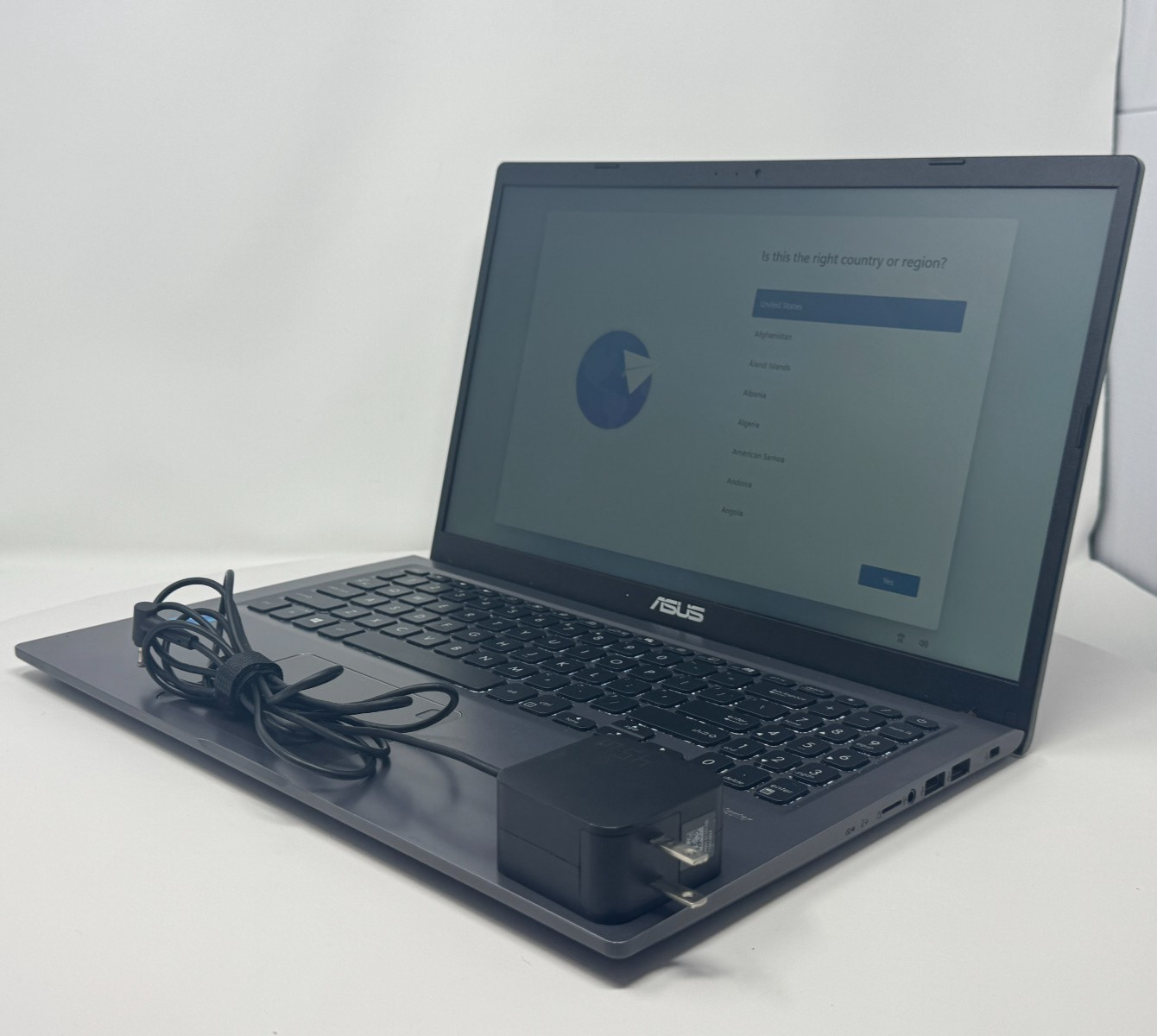 ASUS VivoBook 15 Core i3-1115G4 8GB 256GB SSD 15.6″ Laptop Tested Working