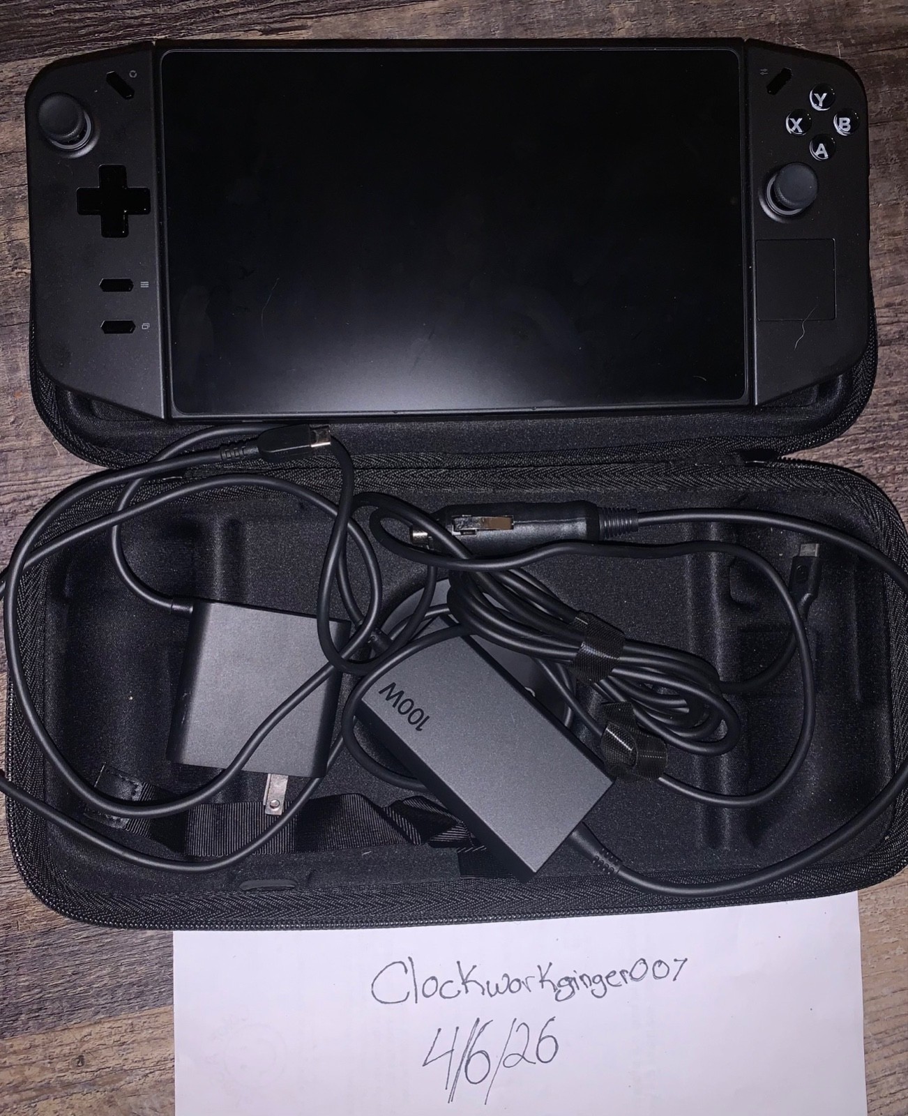 Lenovo Legion Go 8.8″ 144Hz Gaming Handheld – 16GB RAM / 1TB SSD- Near Mint