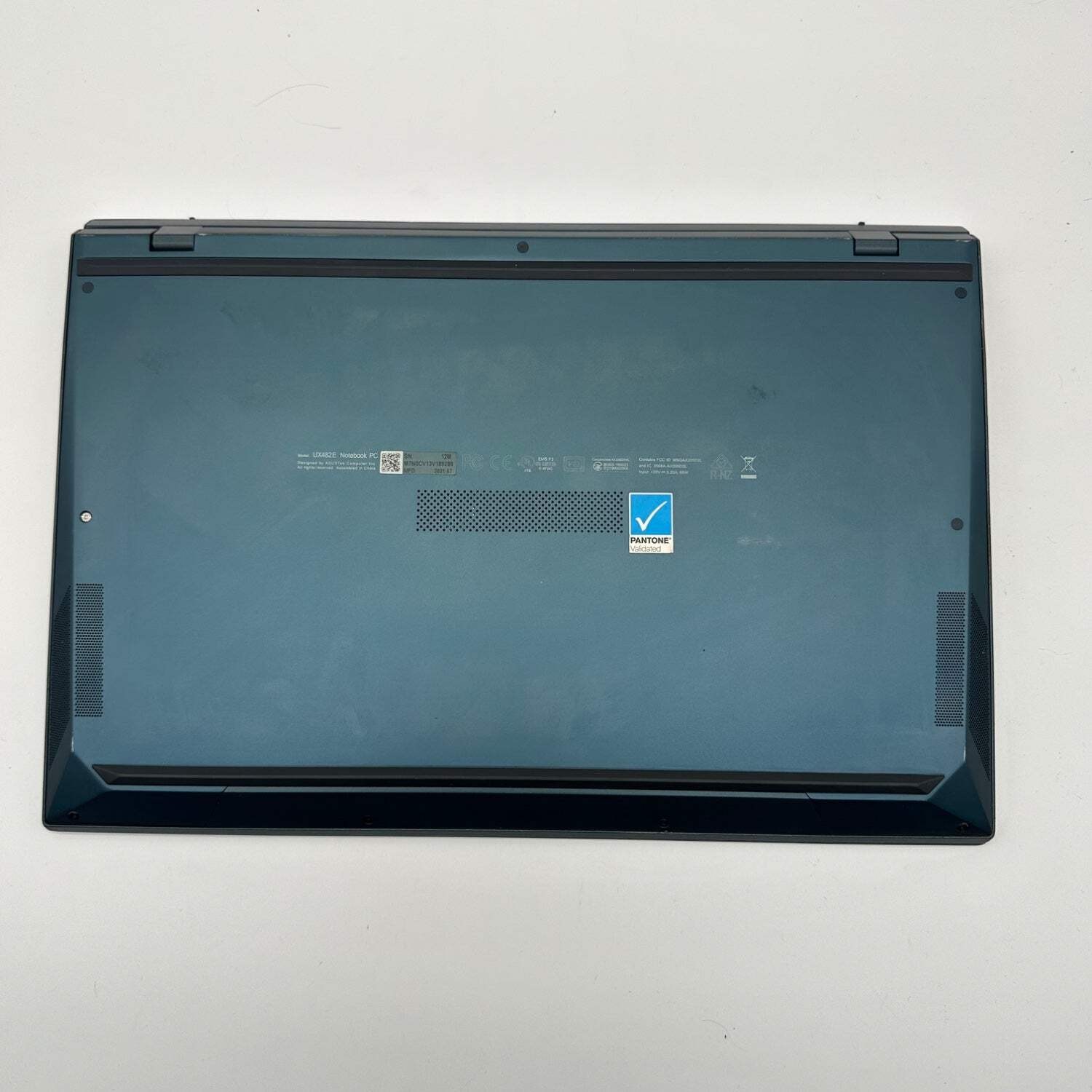 Asus Zenbook Duo 14 14″ i7-1165G7 16GB RAM 500GB SSD Intel Iris Xe Graphics