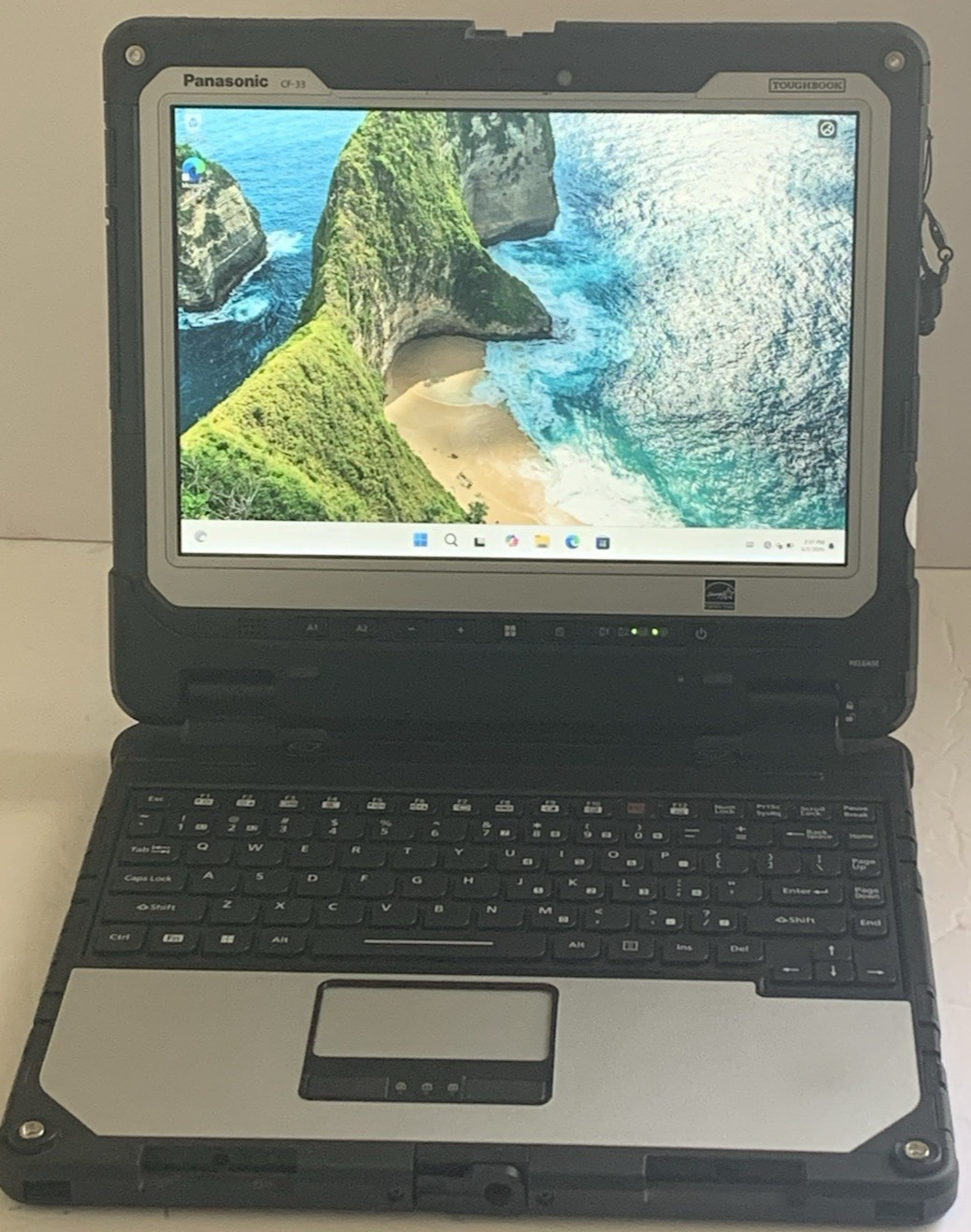 Panasonic Toughbook CF-33 MK3 i7-1270P 32GB/512 GB M.2 SSD GPS W11 PRO 960 Hours
