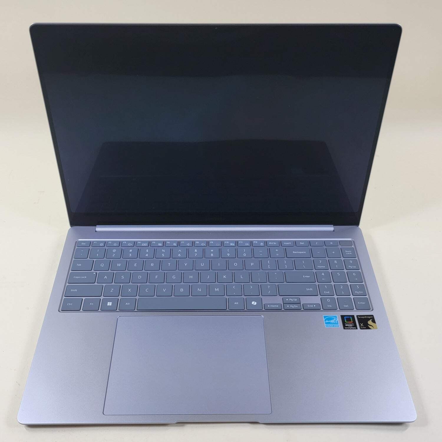 Samsung GalaxyBook4 Edge NP960XMB 16″ Snapdragon X Elite 3.8GHz 16GB RAM 1TB SSD