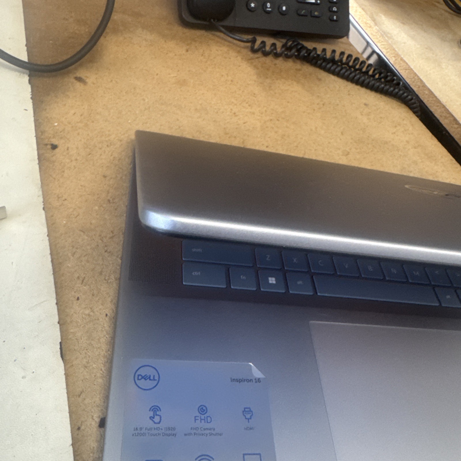 dell inspiron 16 7640 2in1 I7 Ultra 16GB 512GB NVMe Windows11 Great Condition