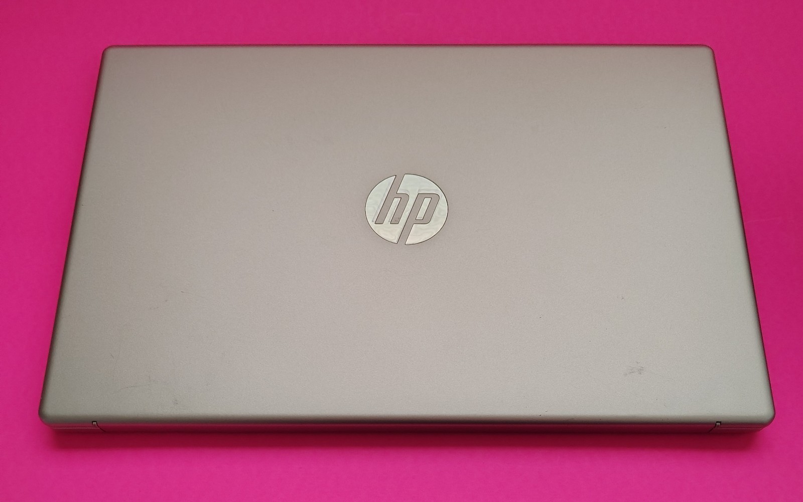 HP 15.6″ Touch Laptop Intel Core i5 120U 10-core / 256GB SSD / 16GB RAM Win 11 H