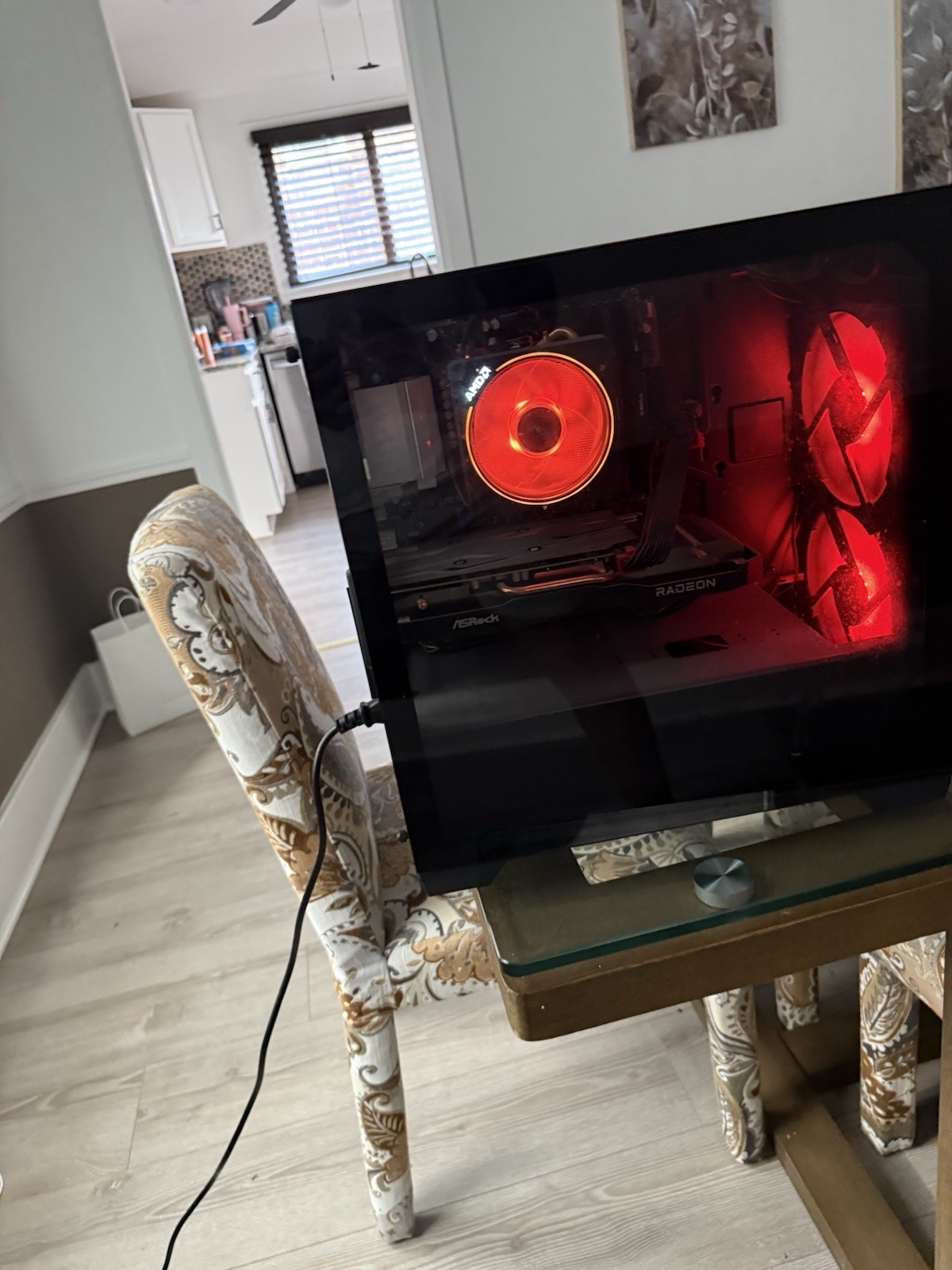 Amd Ryzen 7 7700x Amd Radeon 7700 Xt