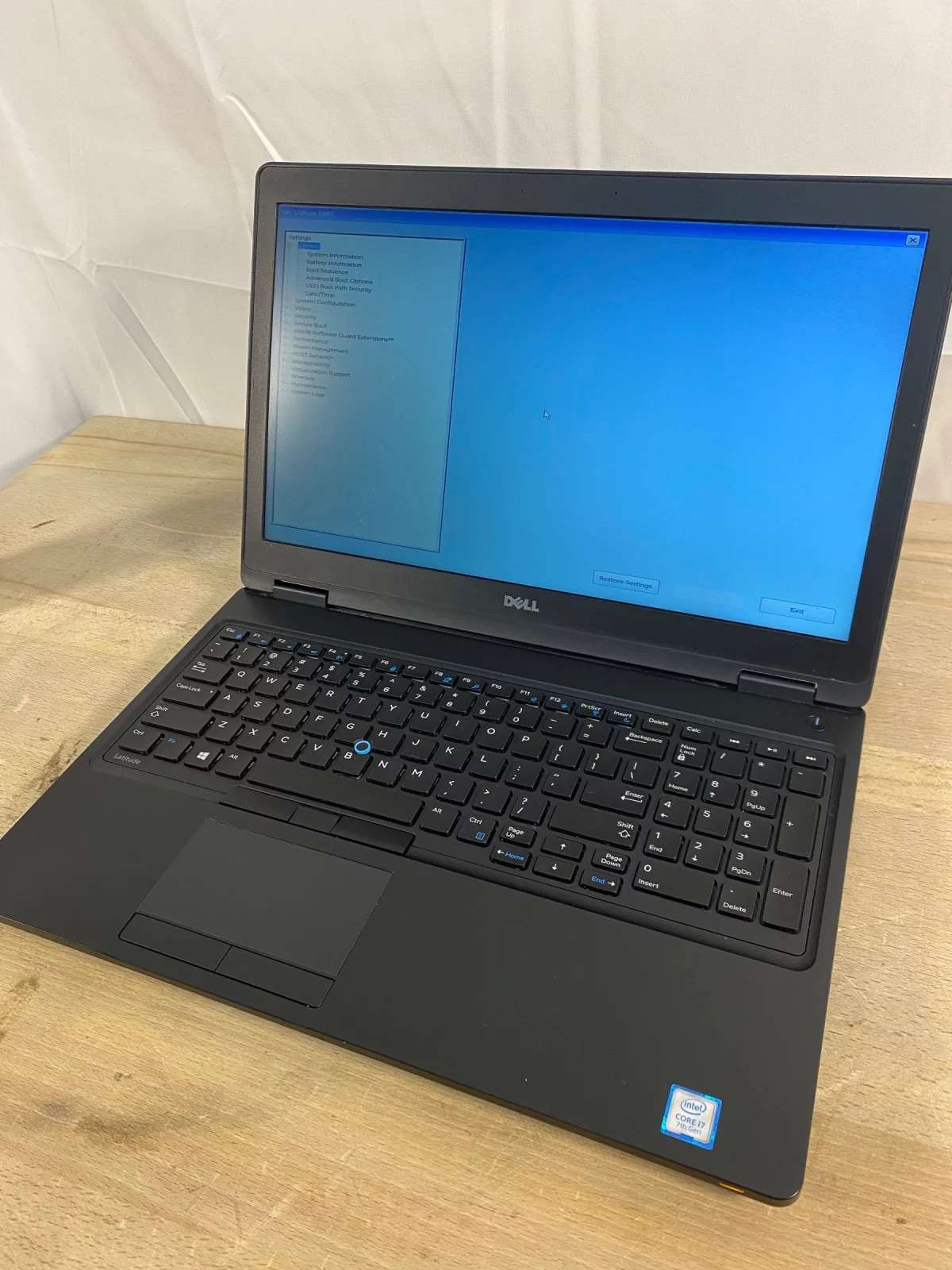 Dell Latitude 5580 i7-7820HQ 8GB RAM No SSD For Parts/Repair