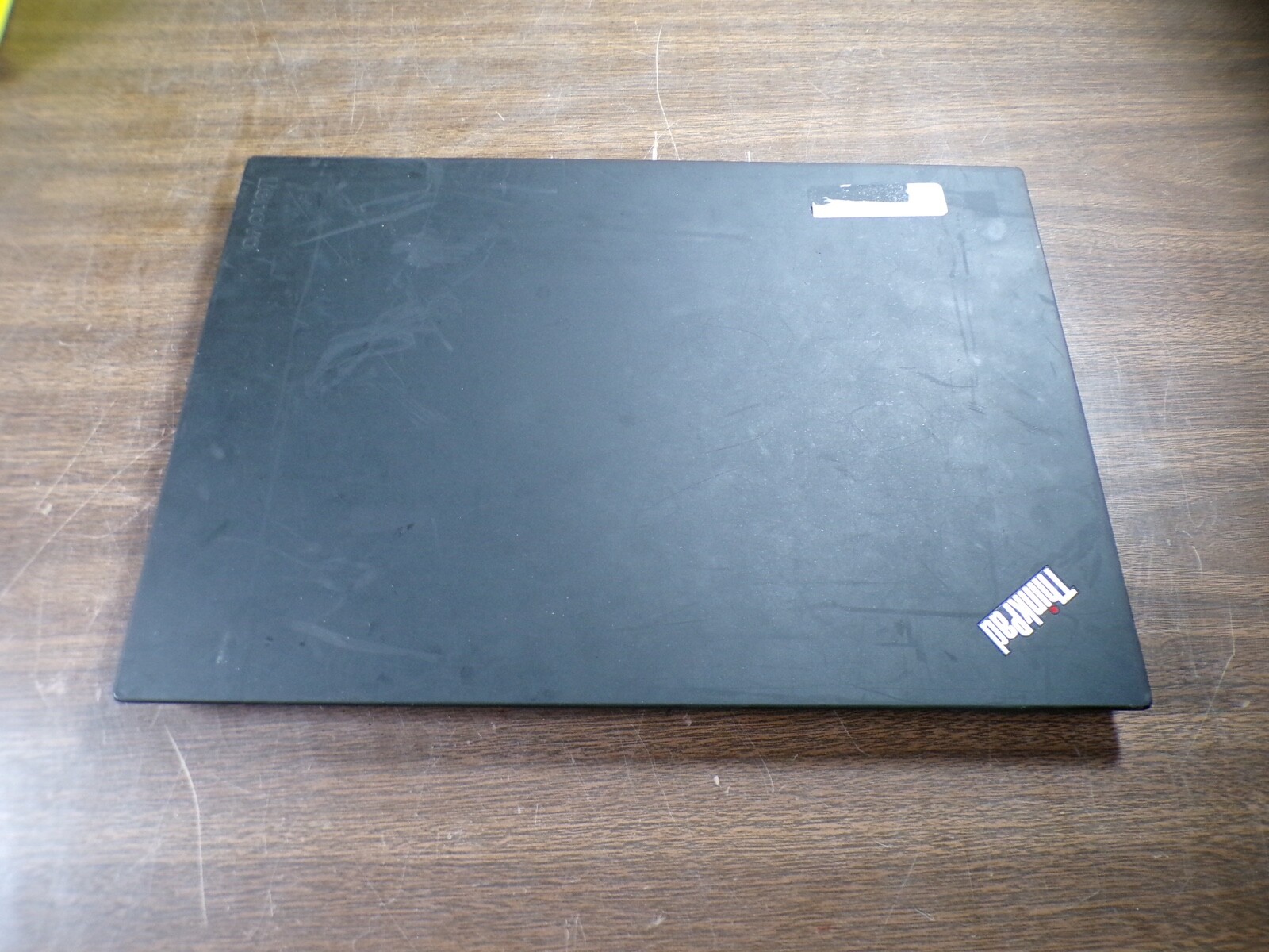 THINKPAD LENOVO T570 INTEL CORE i5-6300U 2.40GHZ 4GB RAM **NO HD/ NO CADDIE