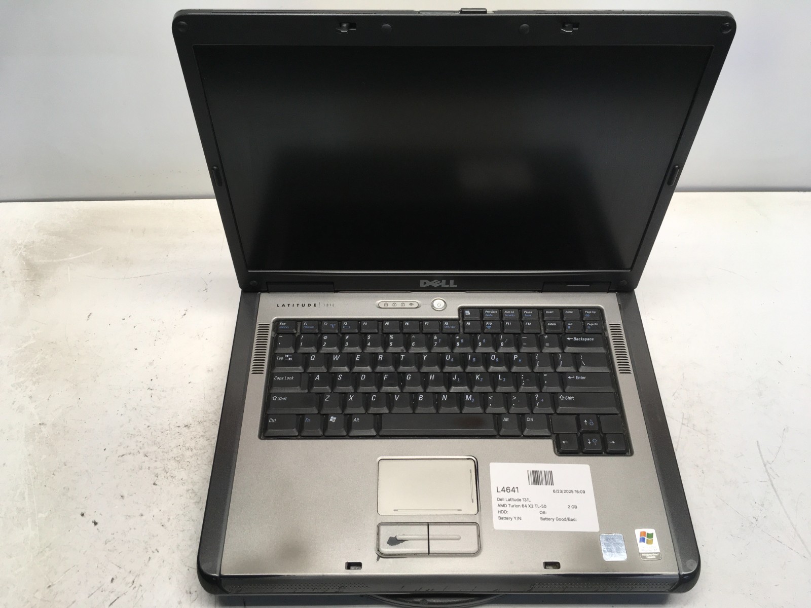 Dell Latitude 131L AMD Turion 64 X2 TL-50 1.6GHz 2 GB NO HDD