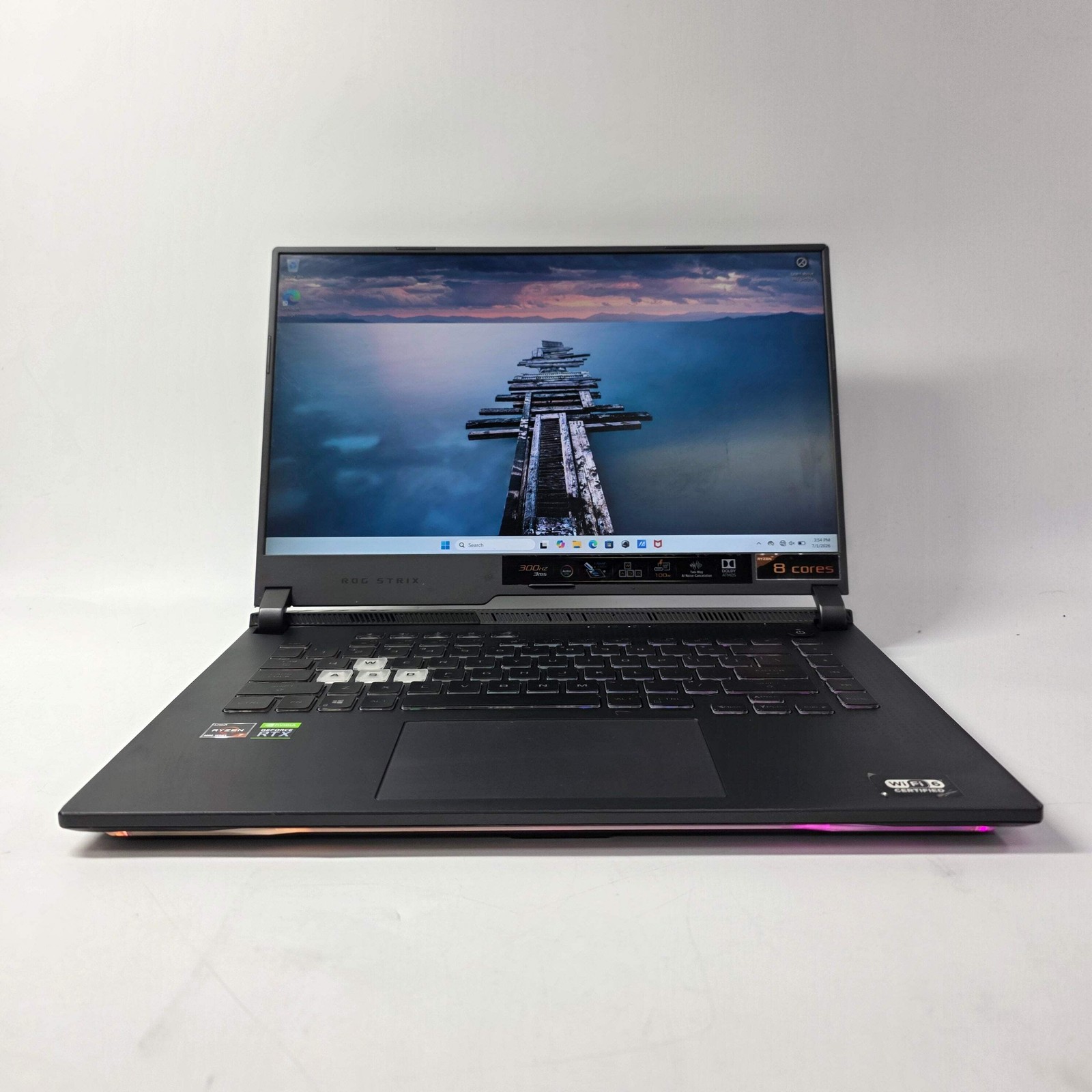 Asus ROG Strix G15 15.6″ Ryzen 7 4800H 2.9GHz 16GB RAM 1TB GeForce RTX 3050 Ti