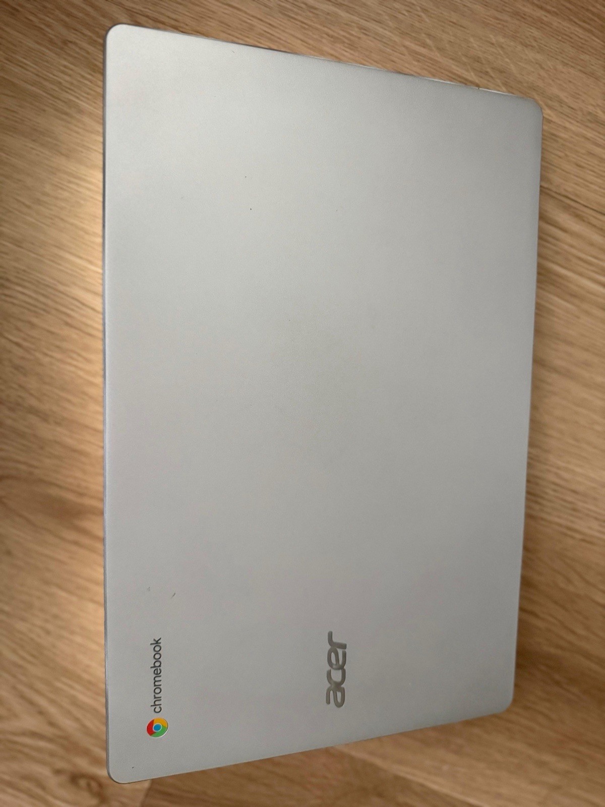 Acer Chromebook 315 15.6″ FHD Chrome OS Intel Celeron 4GB 32GB eMMC Silver