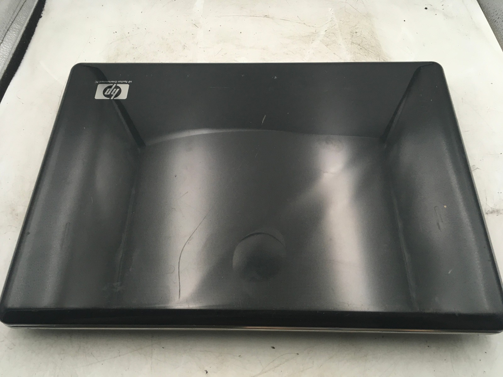 HP PAVILION DV7 1129WM – BOOTS TO BIOS/BIOS LOCK – AMD TURION X2 – 4GB RAM – BB