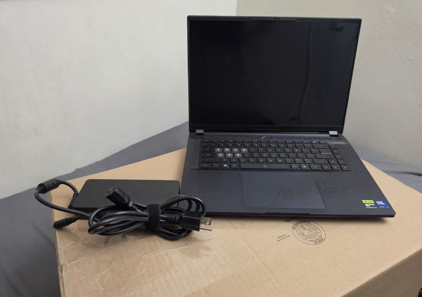 AORUS MASTER 16 Gaming Laptop-240Hz-RTX 5070 Ti-Ultra 9 275HX-1TB-32GB DDR5