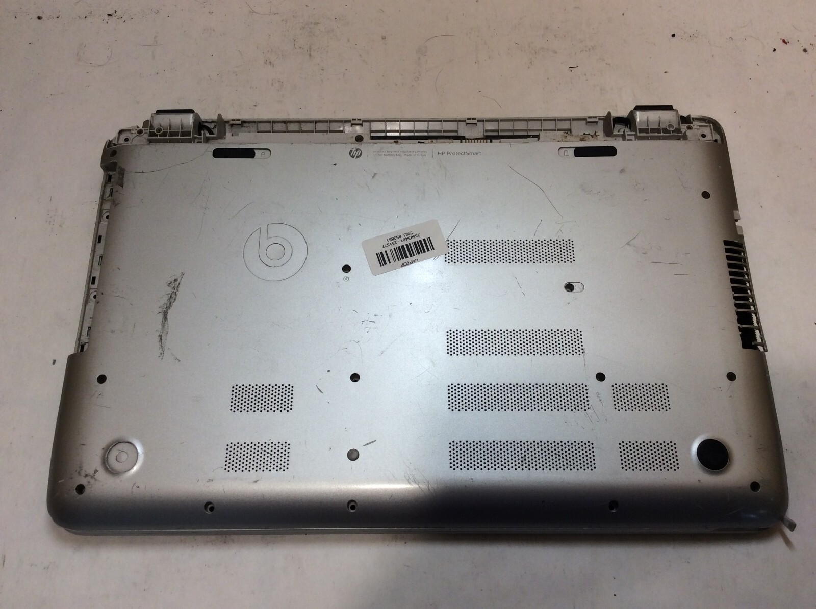 HP Envy m7-k211dx Laptop 15″ Intel Core i7 5th Gen VERY DAMAGED -PP